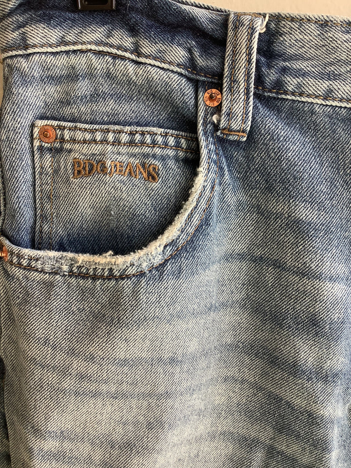 BDG Barrel Jeans