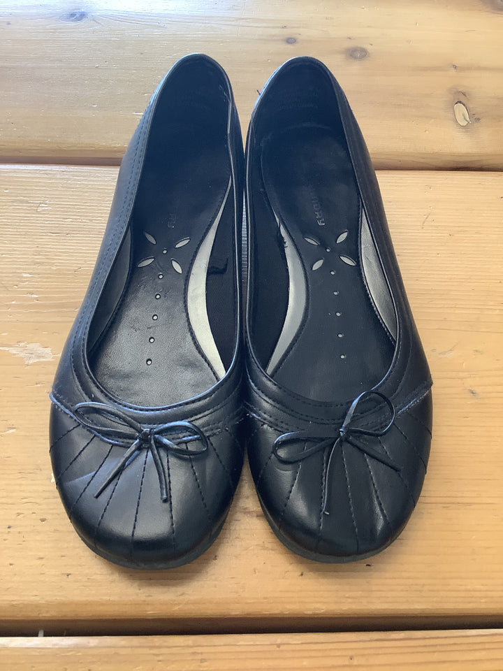 Chinese Laundry Ballet Flats