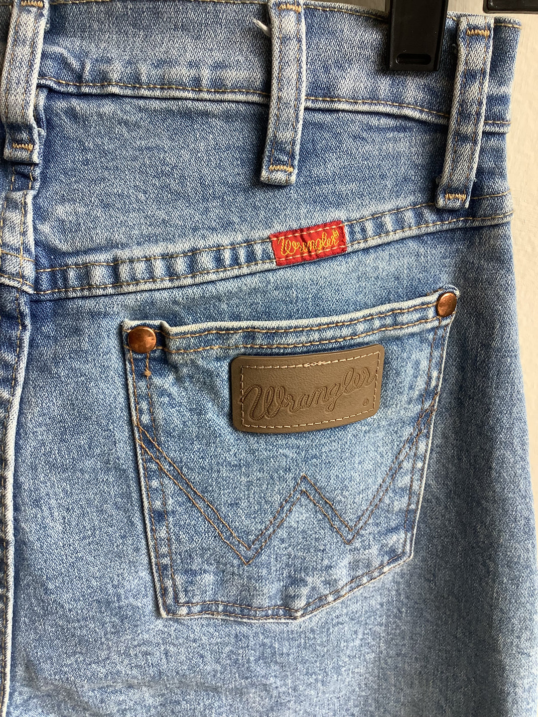 Wrangler Light Wash High Rise Mom Jeans