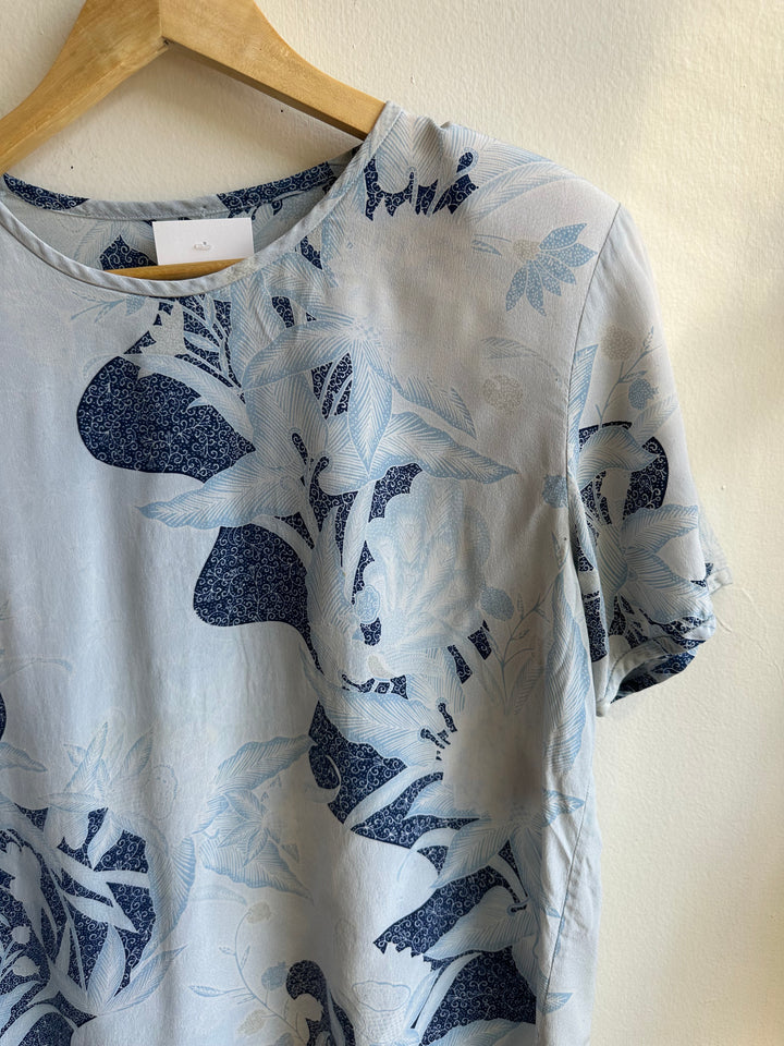 Vintage Soft Sky 100% Silk Tee | Indigo + Cream | Size Medium