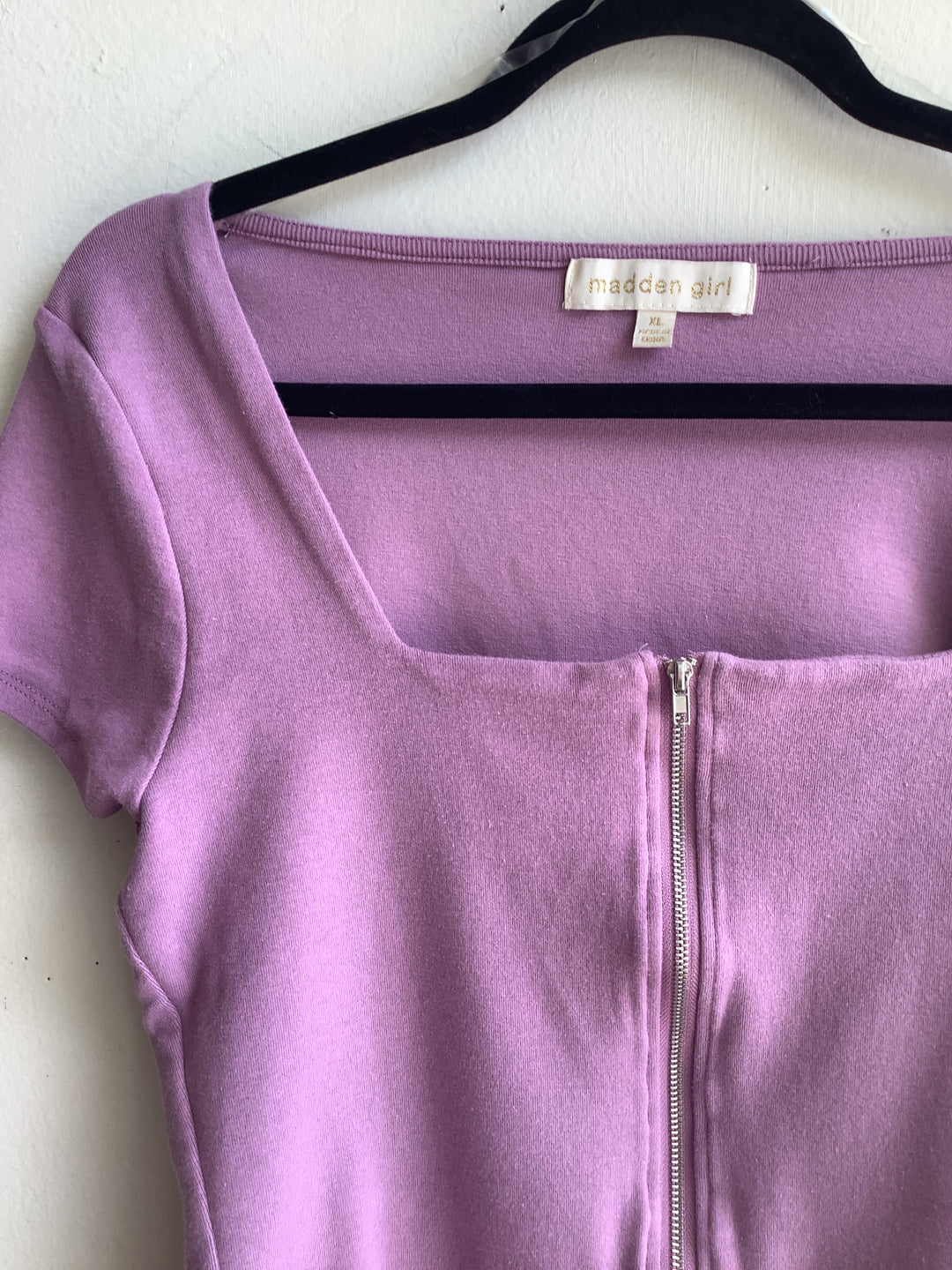Y2K Madden Girl Lavender Zip Front Top