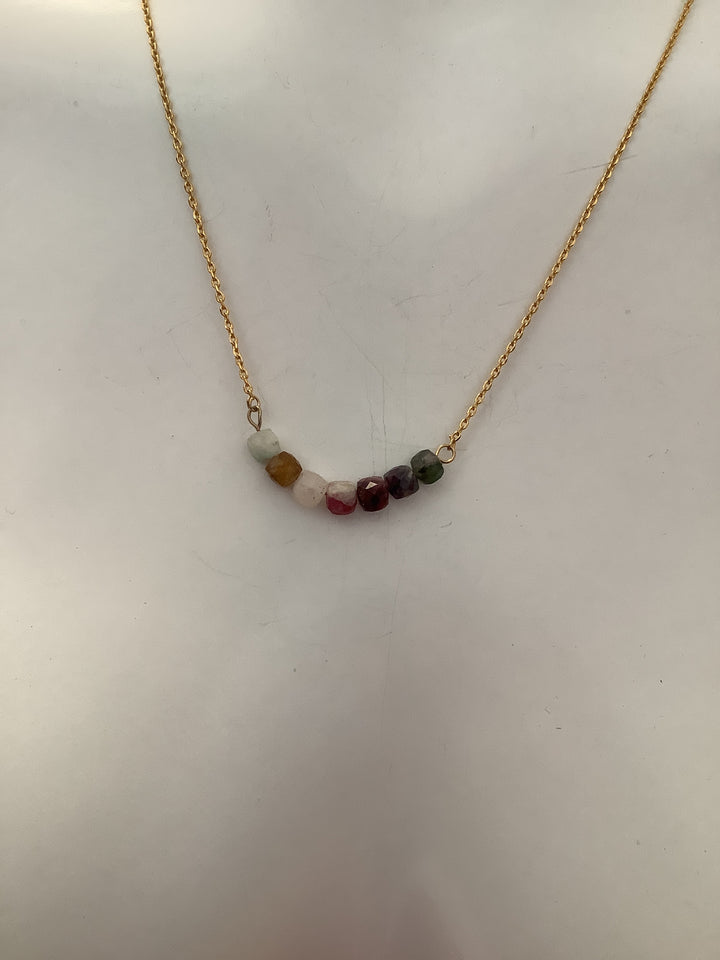Standout Boutique Agate Gemstone Necklace