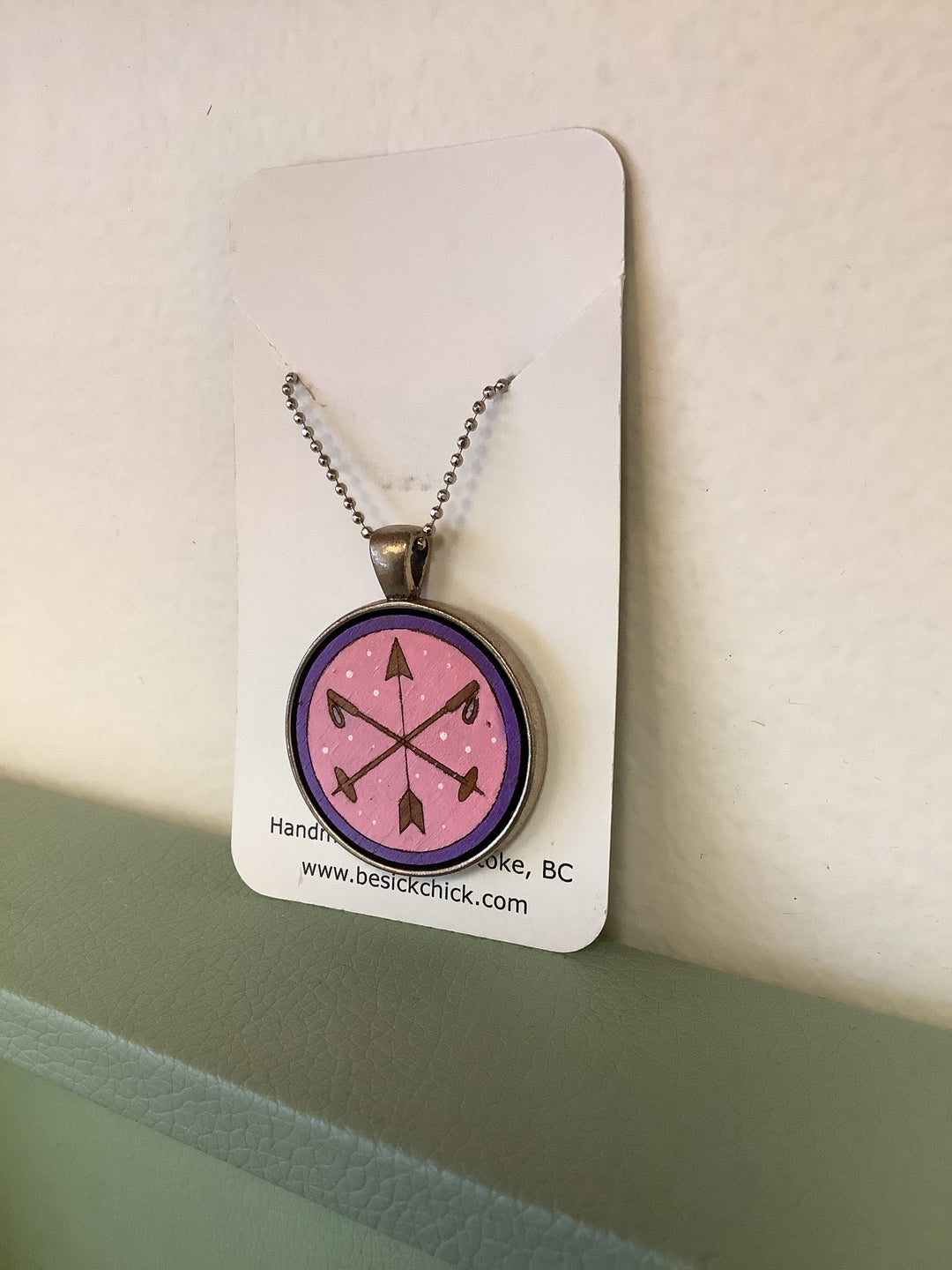 Sick Chick Necklace Pink Ski Poles/Arrow #10