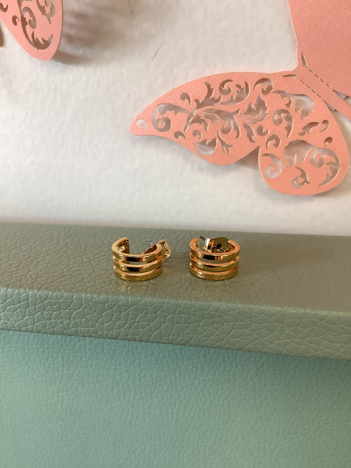 Standout Boutique Gold Trio studs