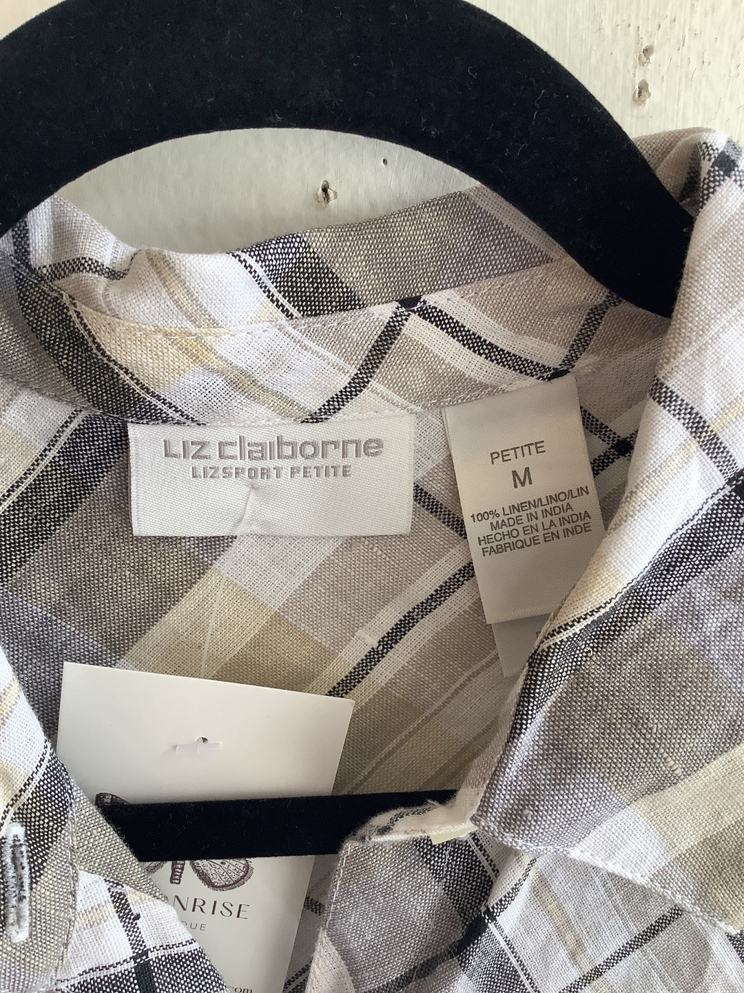 Soft Drift Linen Plaid Button-Up