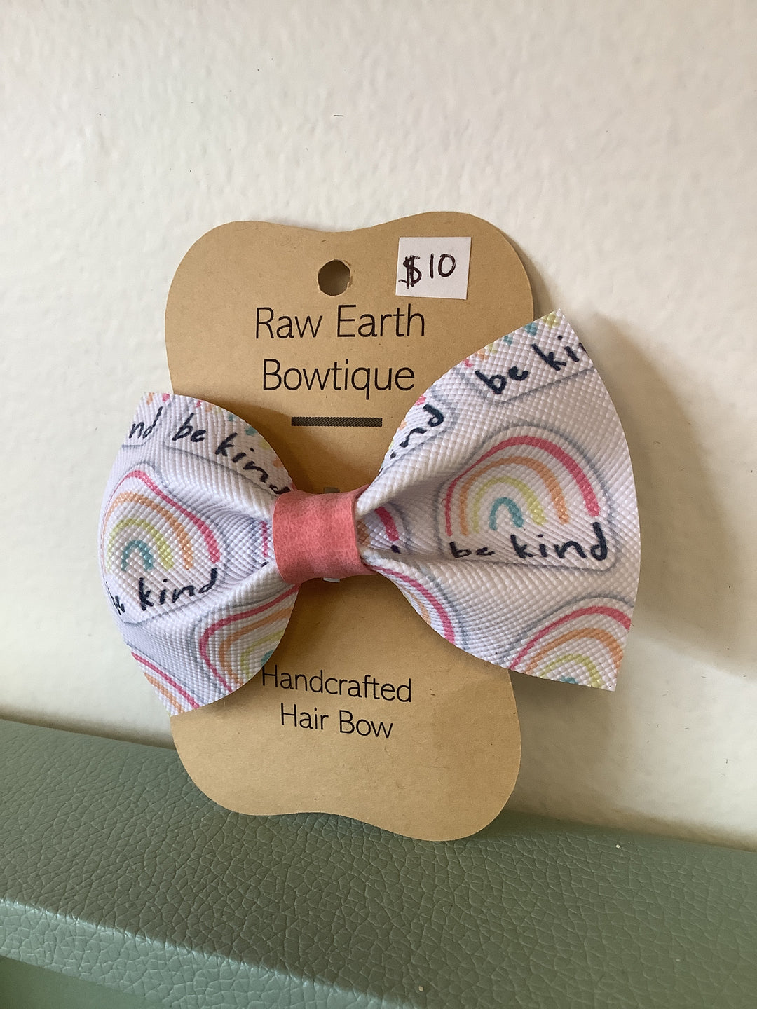 Raw Earth Bowtique be kind hair bow clip