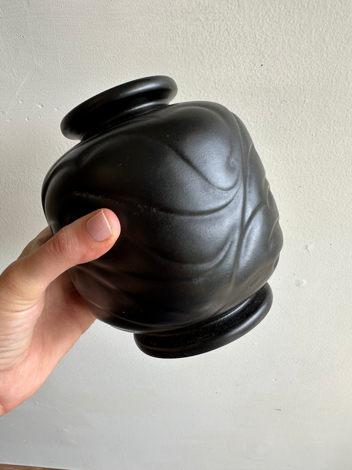 Mid-Century Matte Black Vase – Zenith Gouda Holland