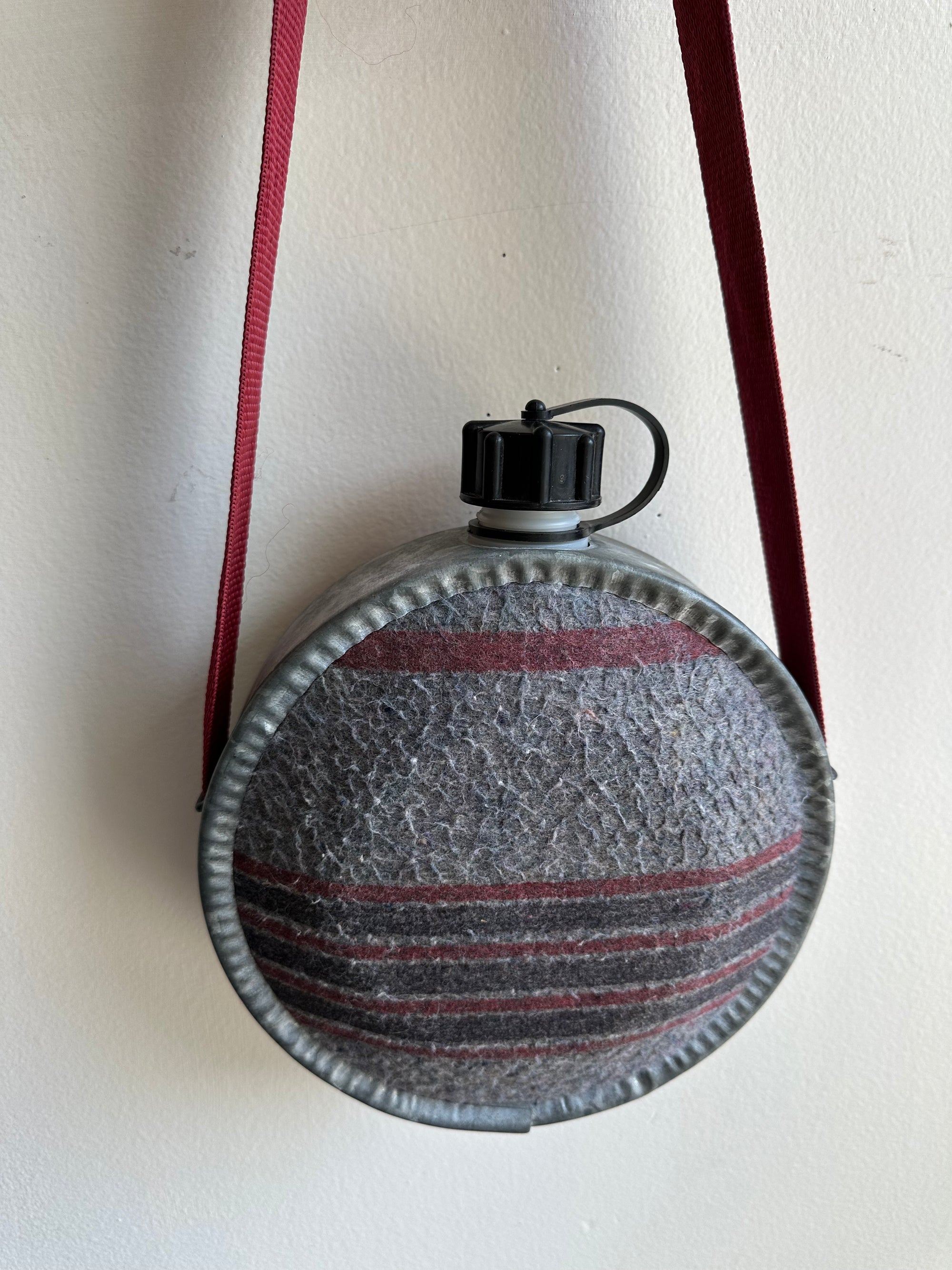 Vintage Wool-Wrapped Camping Canteen with Adjustable Strap