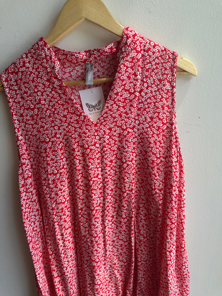 Noracora Red Ditsy Floral Sleeveless Tunic | Size XL