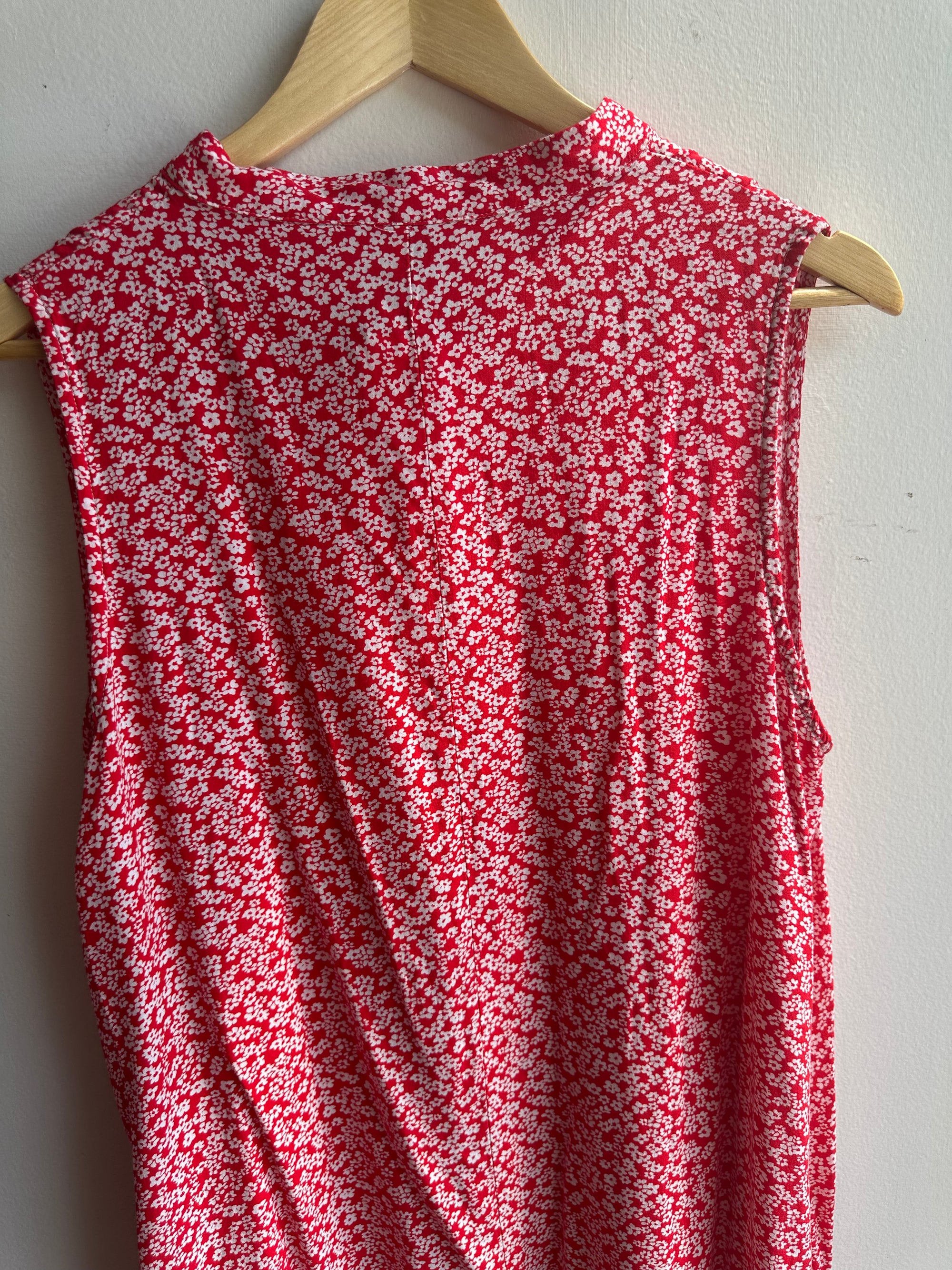 Noracora Red Ditsy Floral Sleeveless Tunic | Size XL