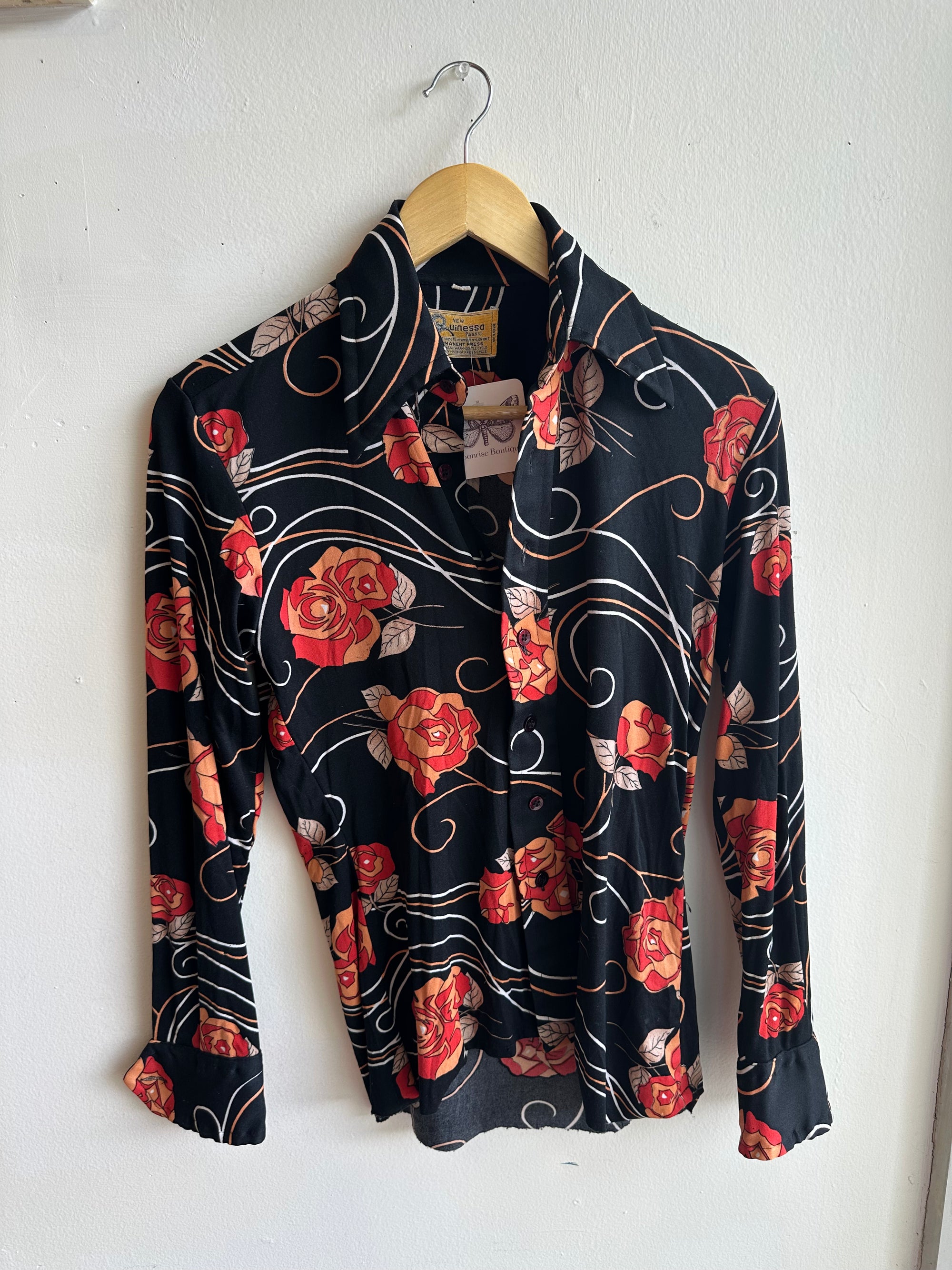 Vintage Guinessa Black Rose Button-Up – Size Small