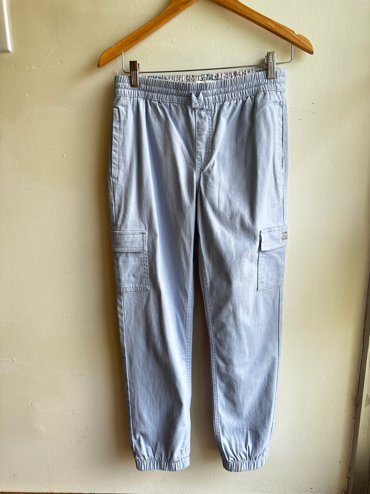 Levi’s Light Blue Cargo Jogger Pants – Youth Size 14 (Size XS)