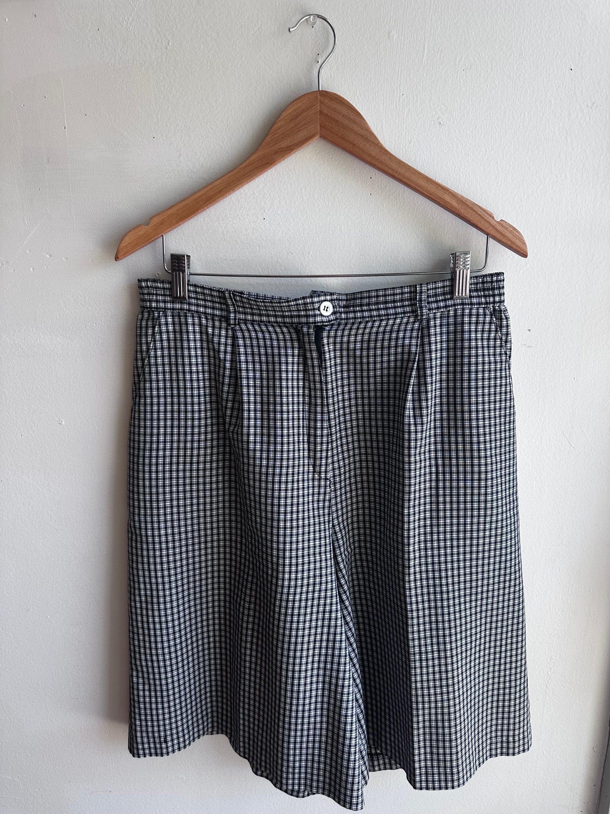 Vintage High-Waisted Gingham Shorts – Size 12