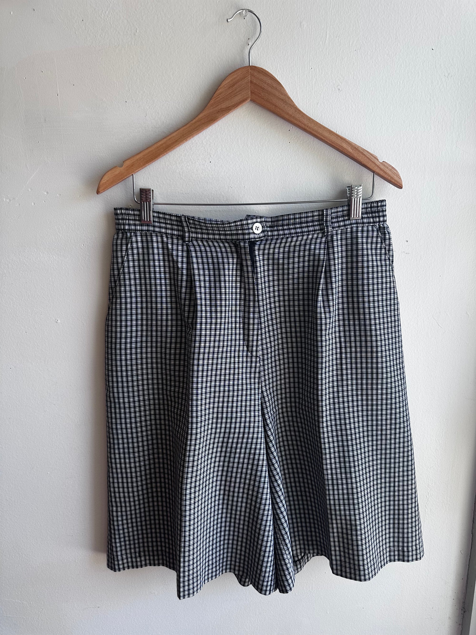 Vintage High-Waisted Gingham Shorts – Size 12
