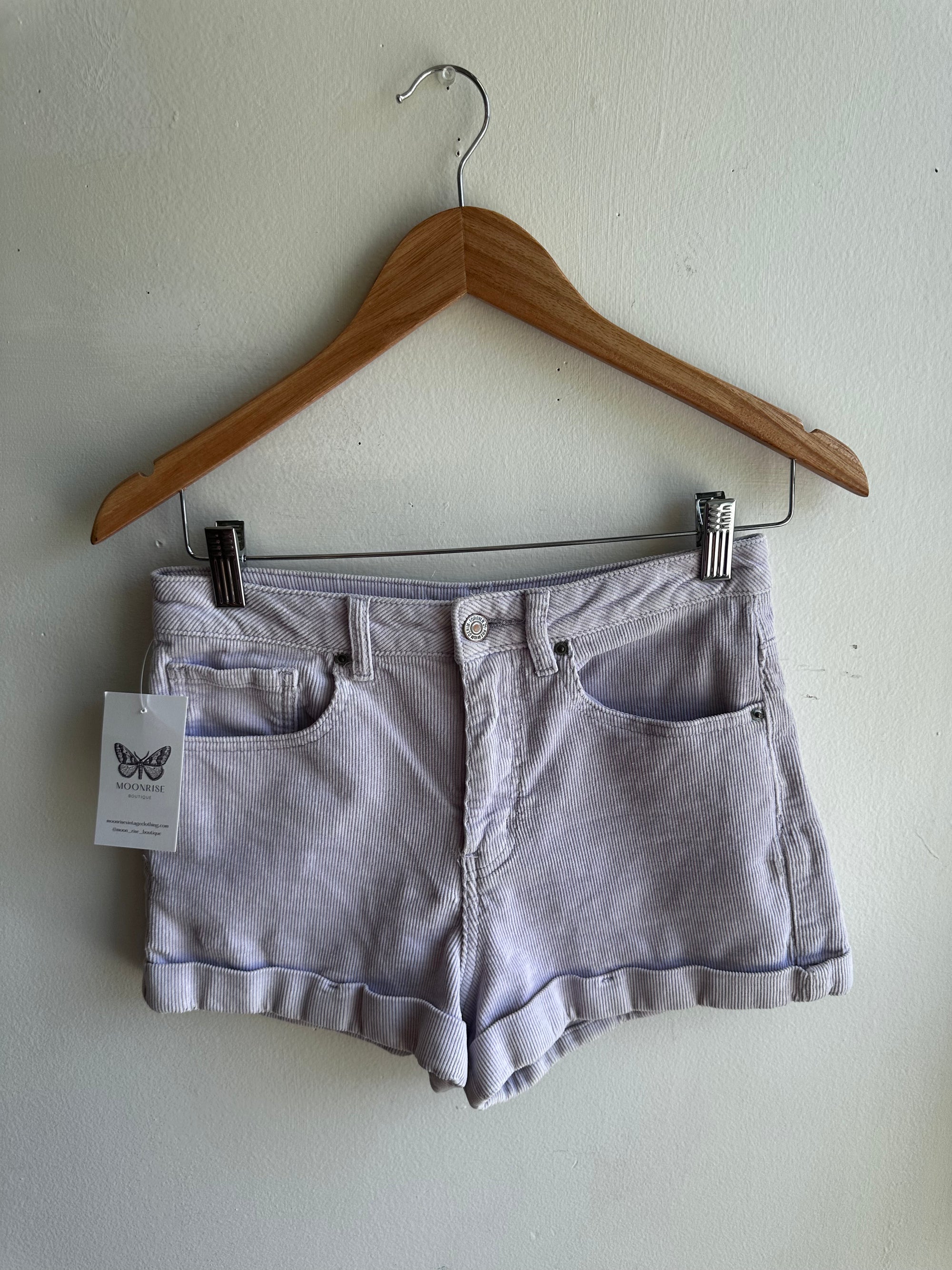 Forever 21 Lavender Corduroy Shorts – Size 26