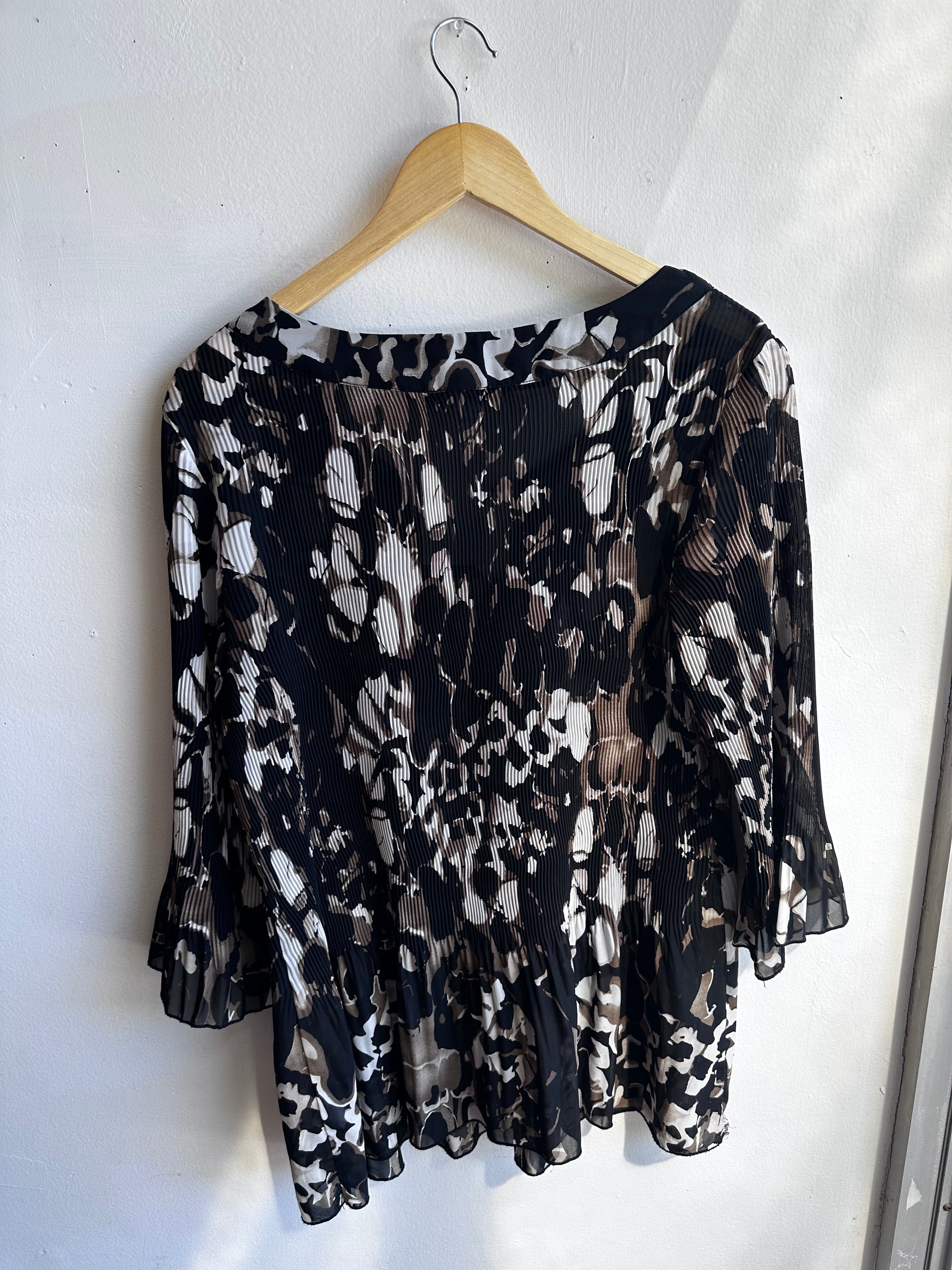 Midnight Petals Pleated Blouse | Size XL
