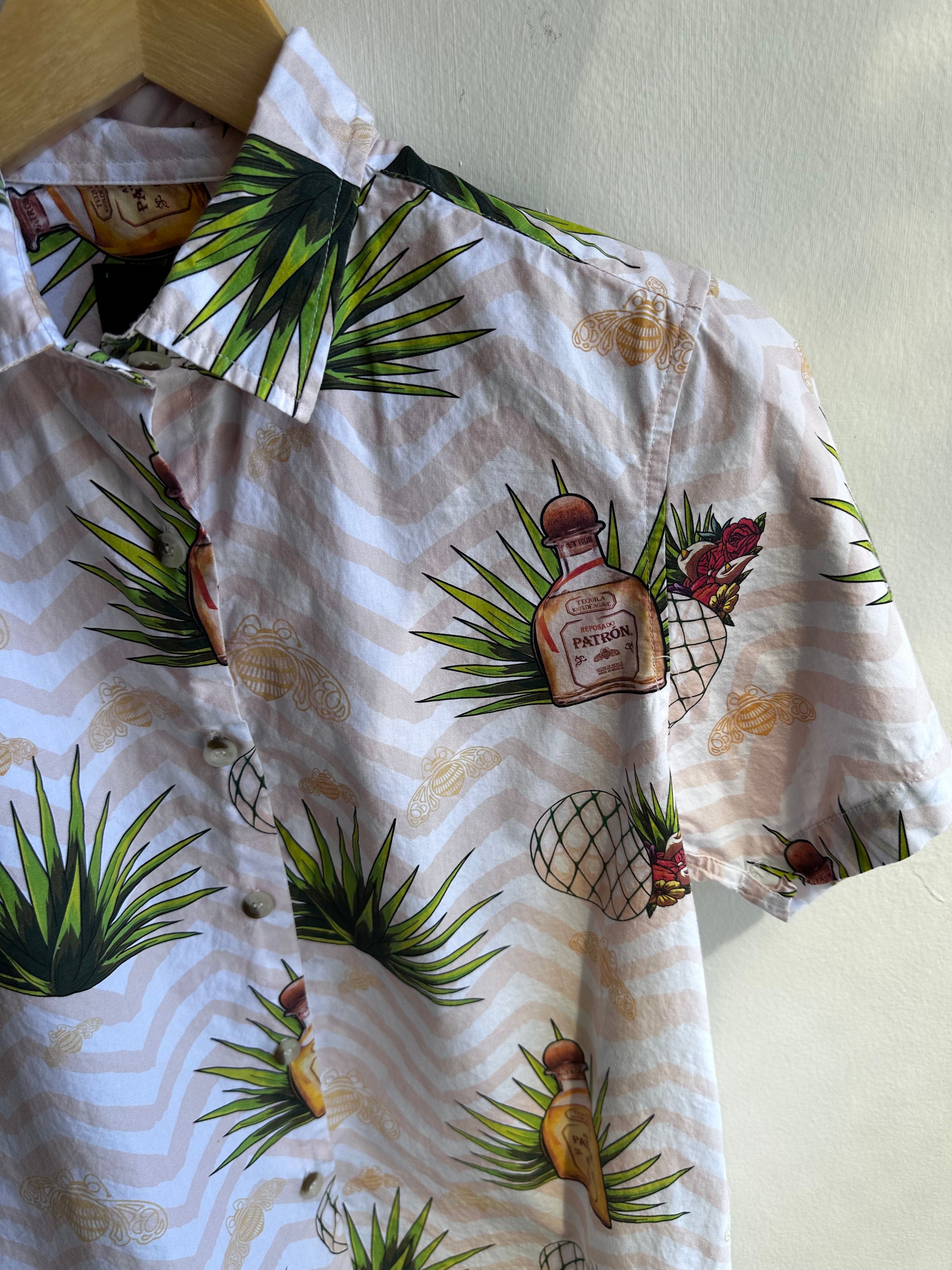 Desert Disco Patron Button Up Shirt | Size Small