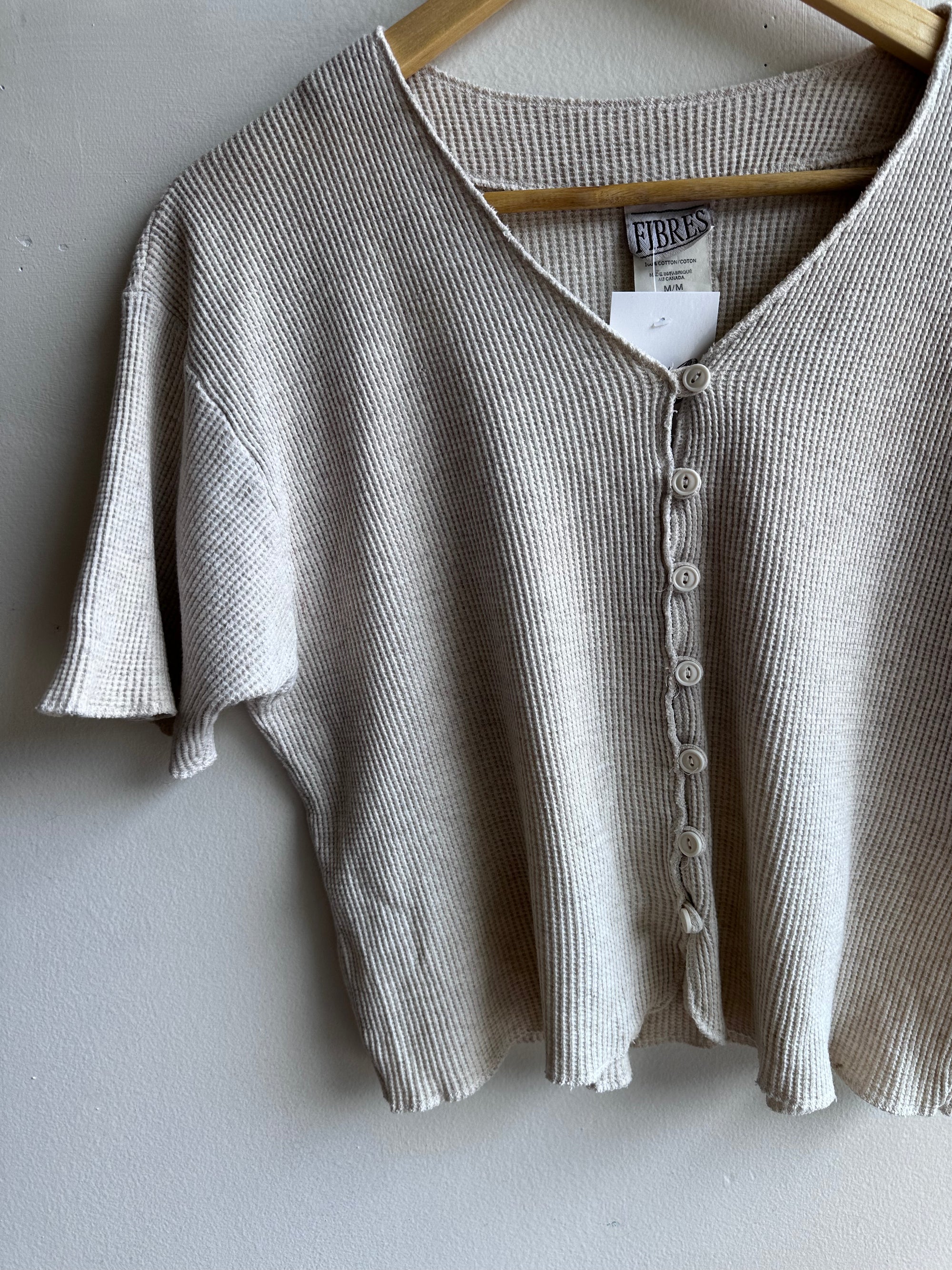 Sandswept Button-Up Tee | Size Medium | Made in Canada