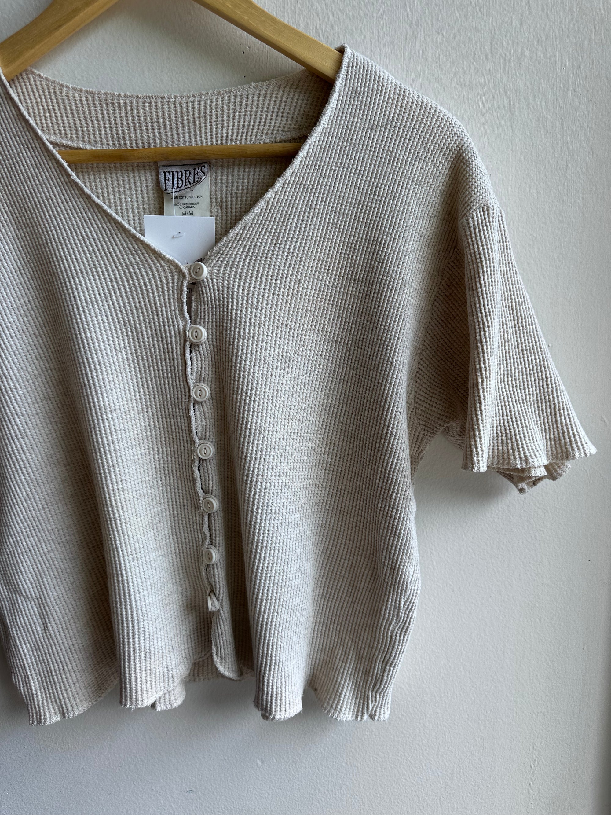 Sandswept Button-Up Tee | Size Medium | Made in Canada