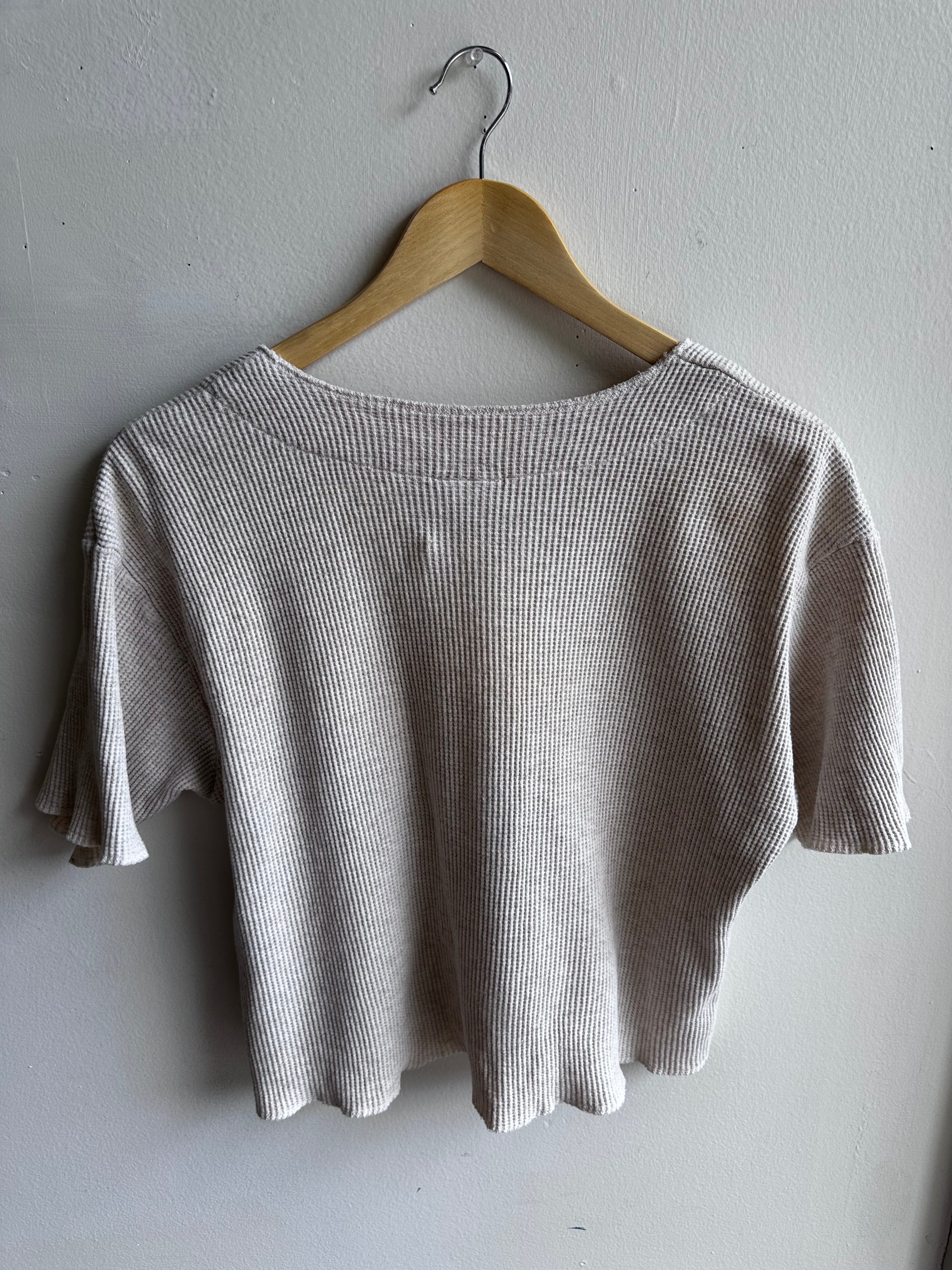 Sandswept Button-Up Tee | Size Medium | Made in Canada