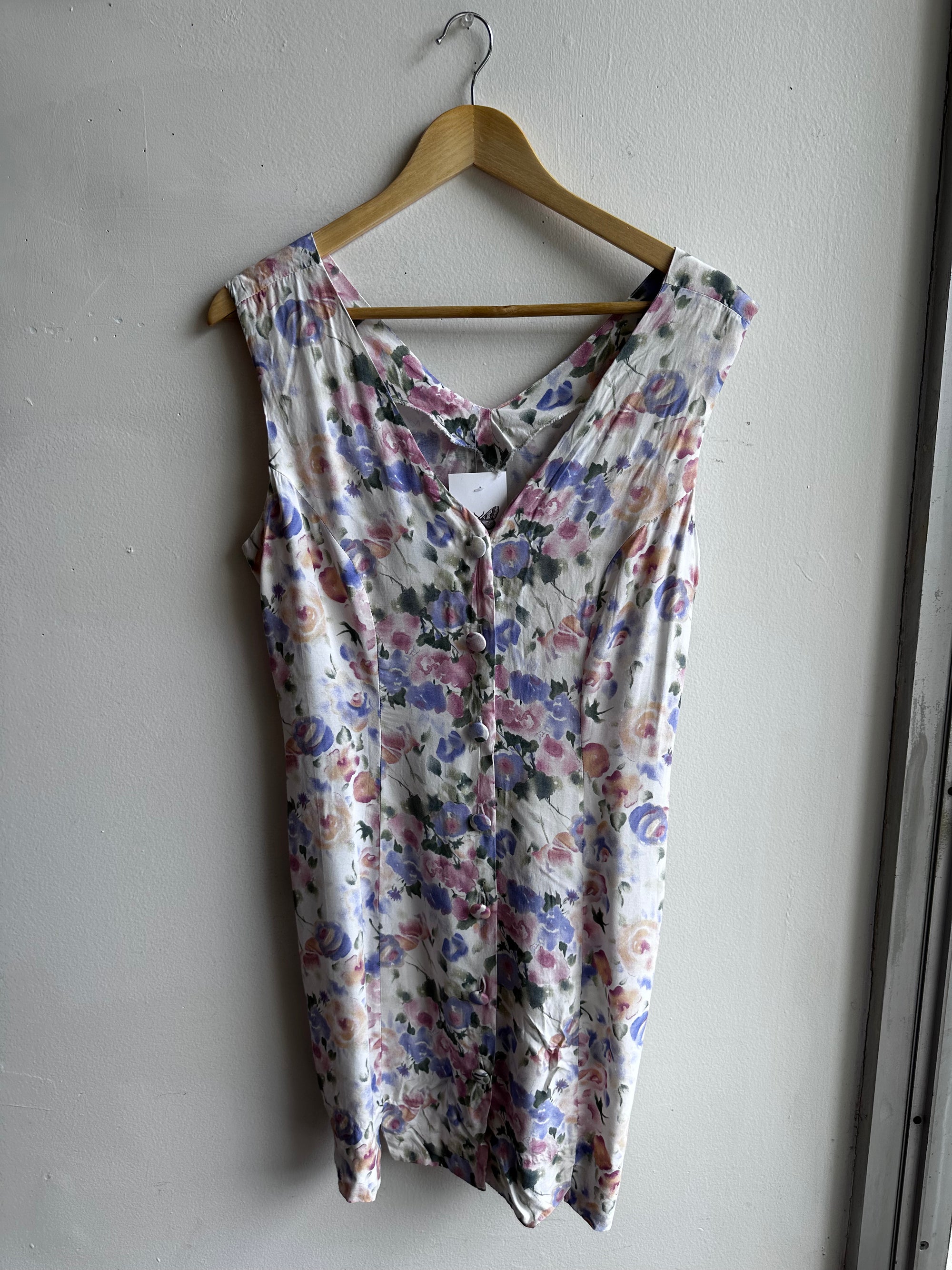 Vintage 90s Sleeveless Button-Front Floral Midi Dress | Size medium