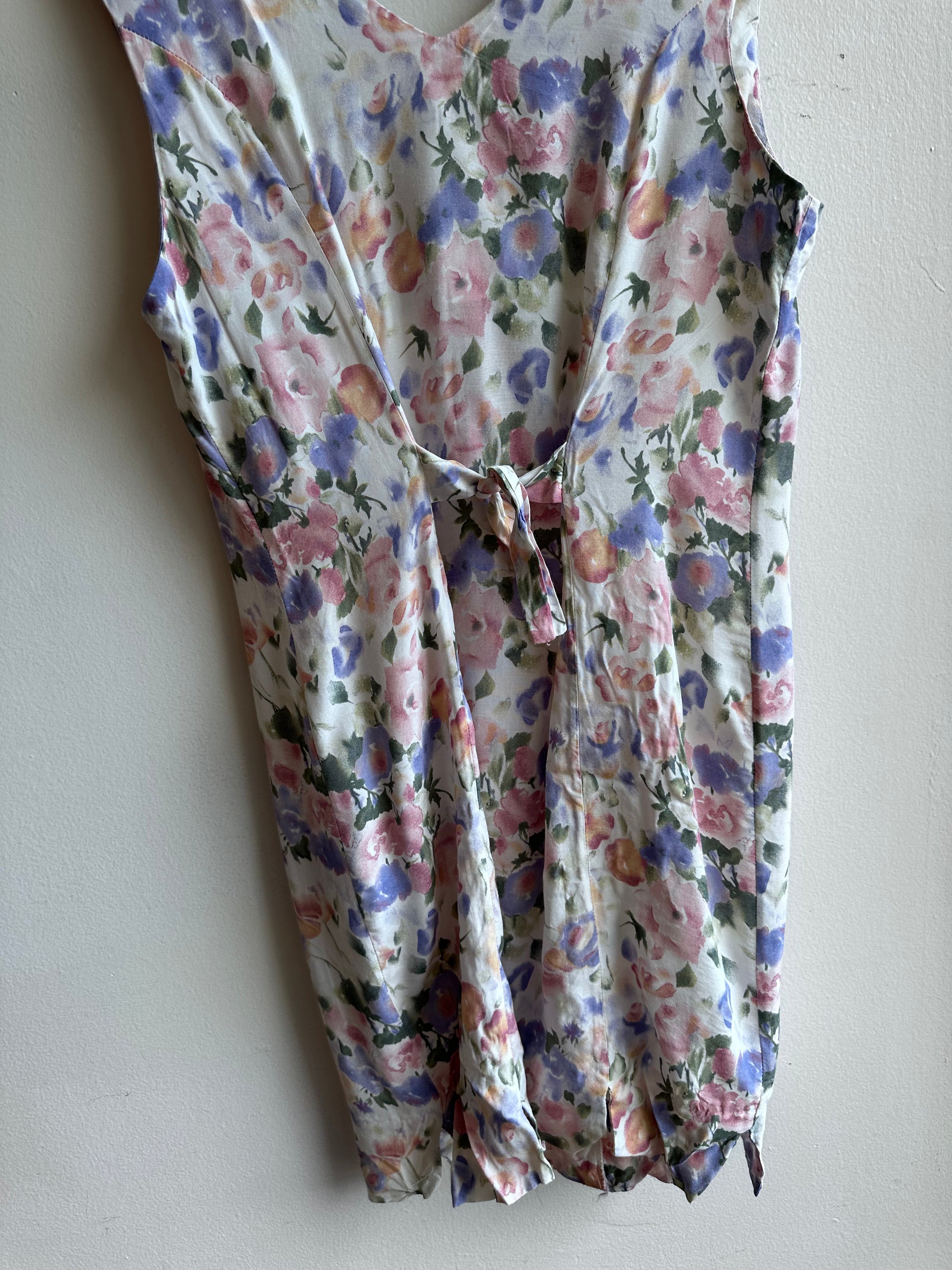 Vintage 90s Sleeveless Button-Front Floral Midi Dress | Size medium