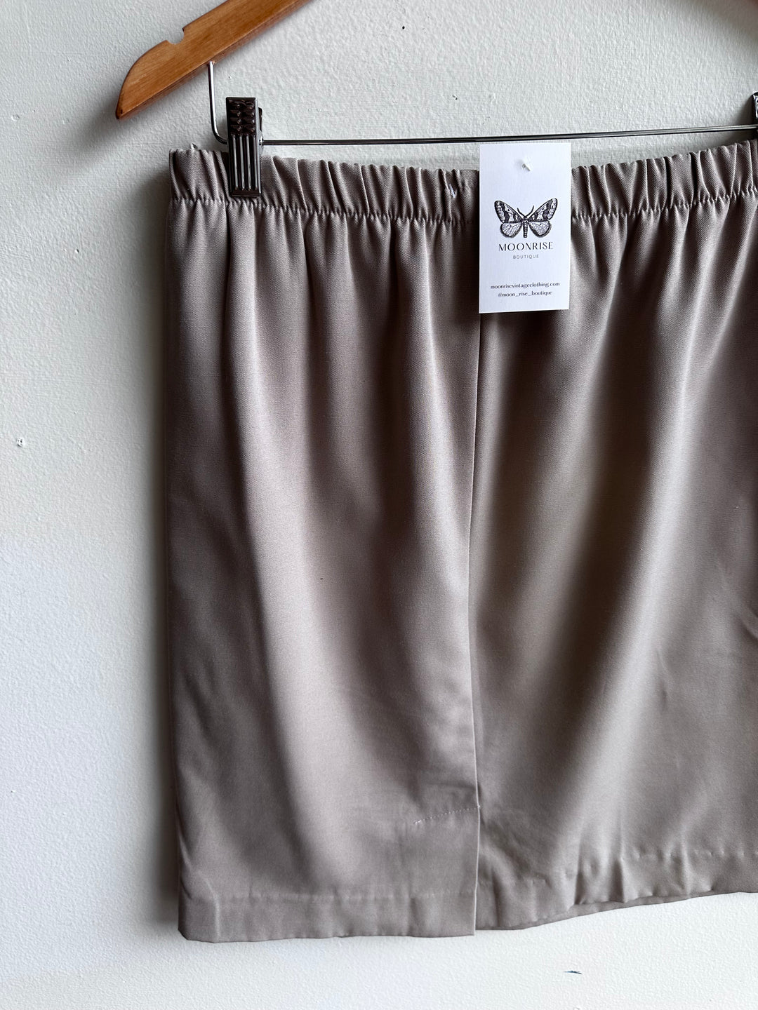 Vintage Taupe Minimal Mini Skirt | Size 12 | Made in Canada