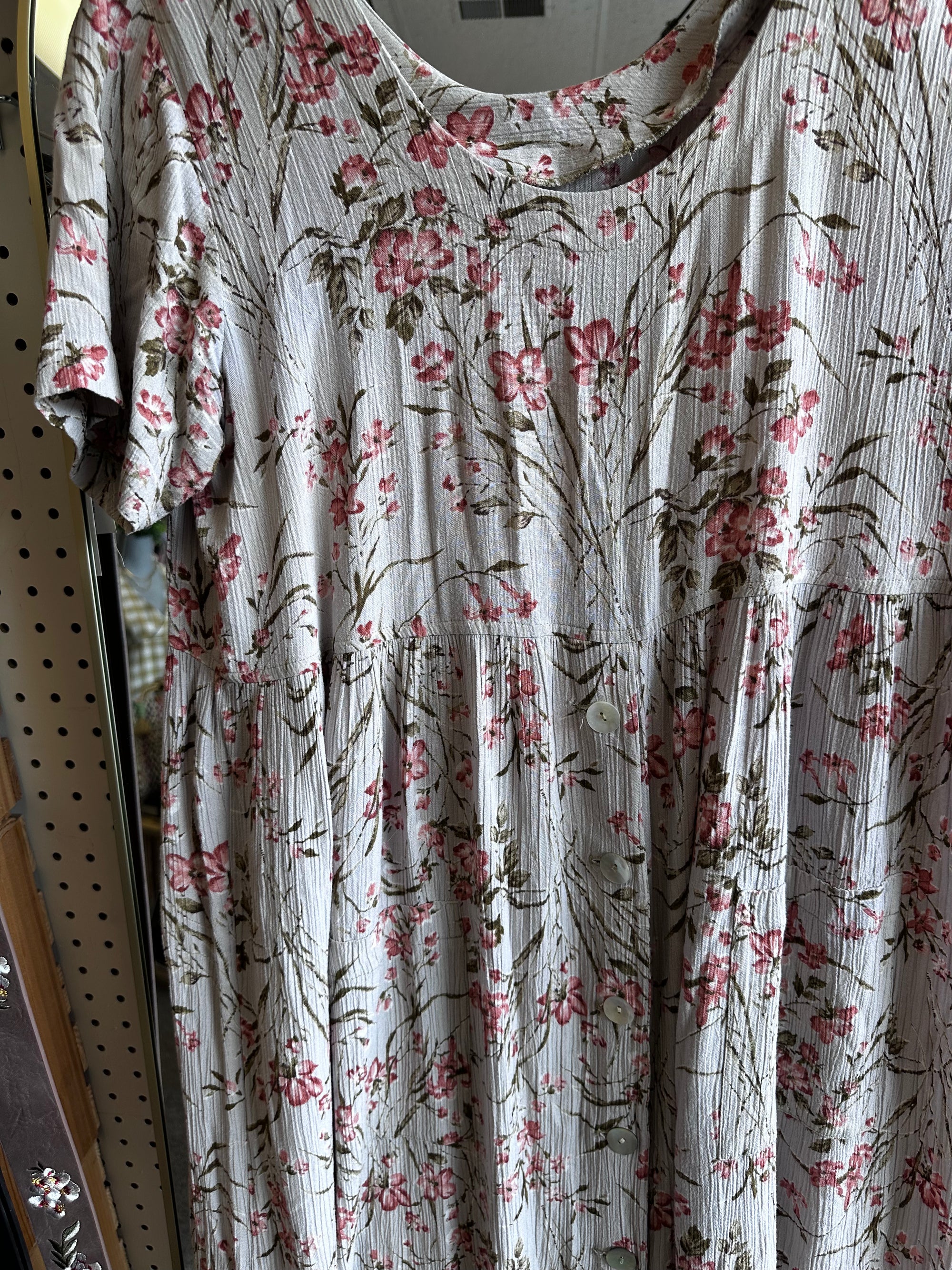 Vintage Blush Floral Crinkle Maxi Dress with Pockets | Size XL