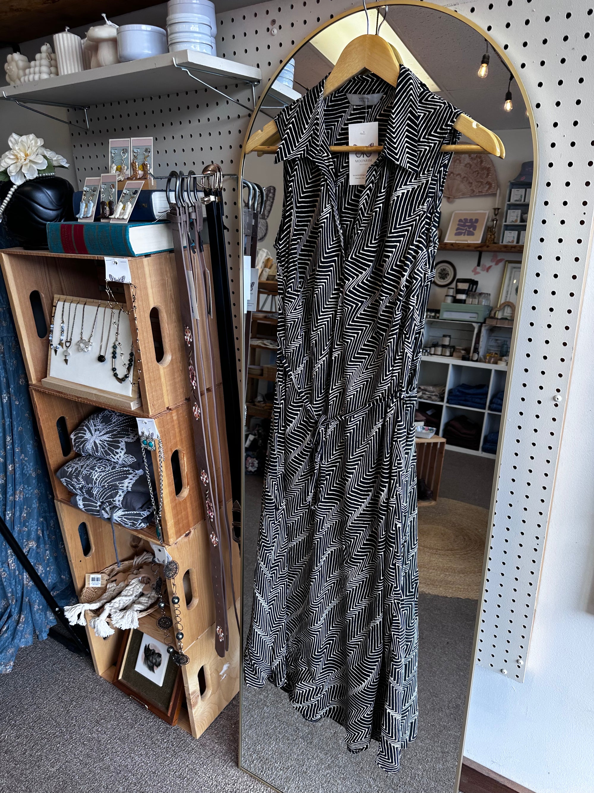 Vintage M&S Chevron Midi Shirt Dress – Size Medium