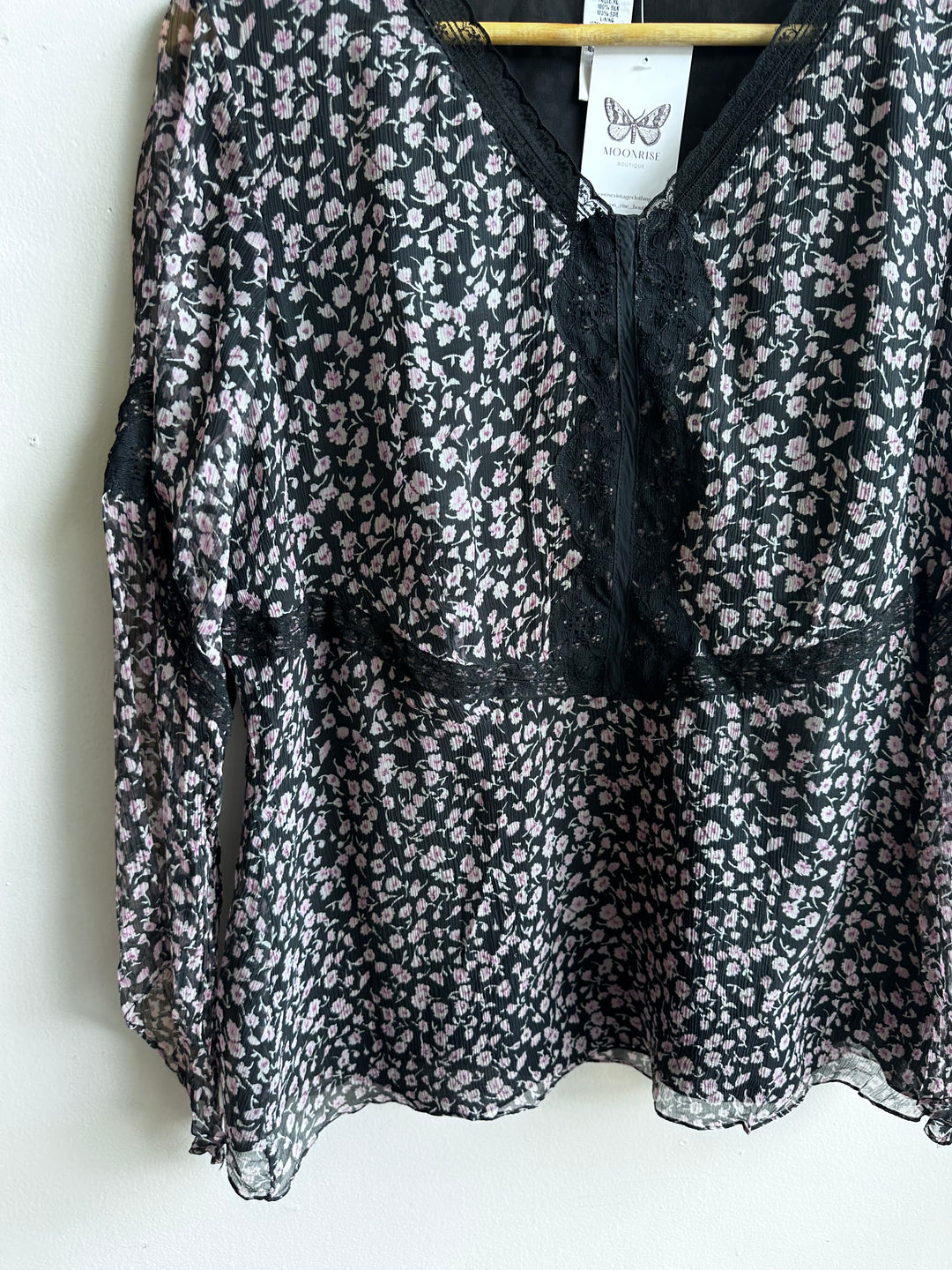 Vintage Malcolm & Co 100% Silk Sheer Floral Blouse – Size XL