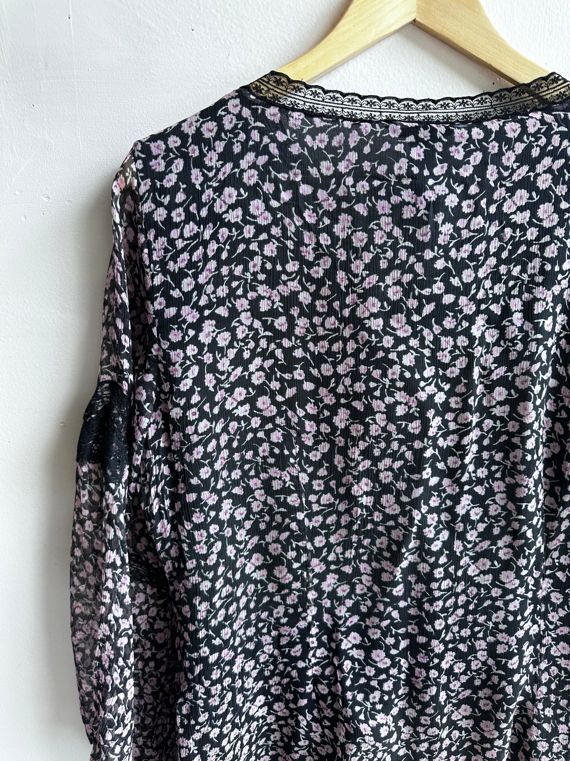 Vintage Malcolm & Co 100% Silk Sheer Floral Blouse – Size XL