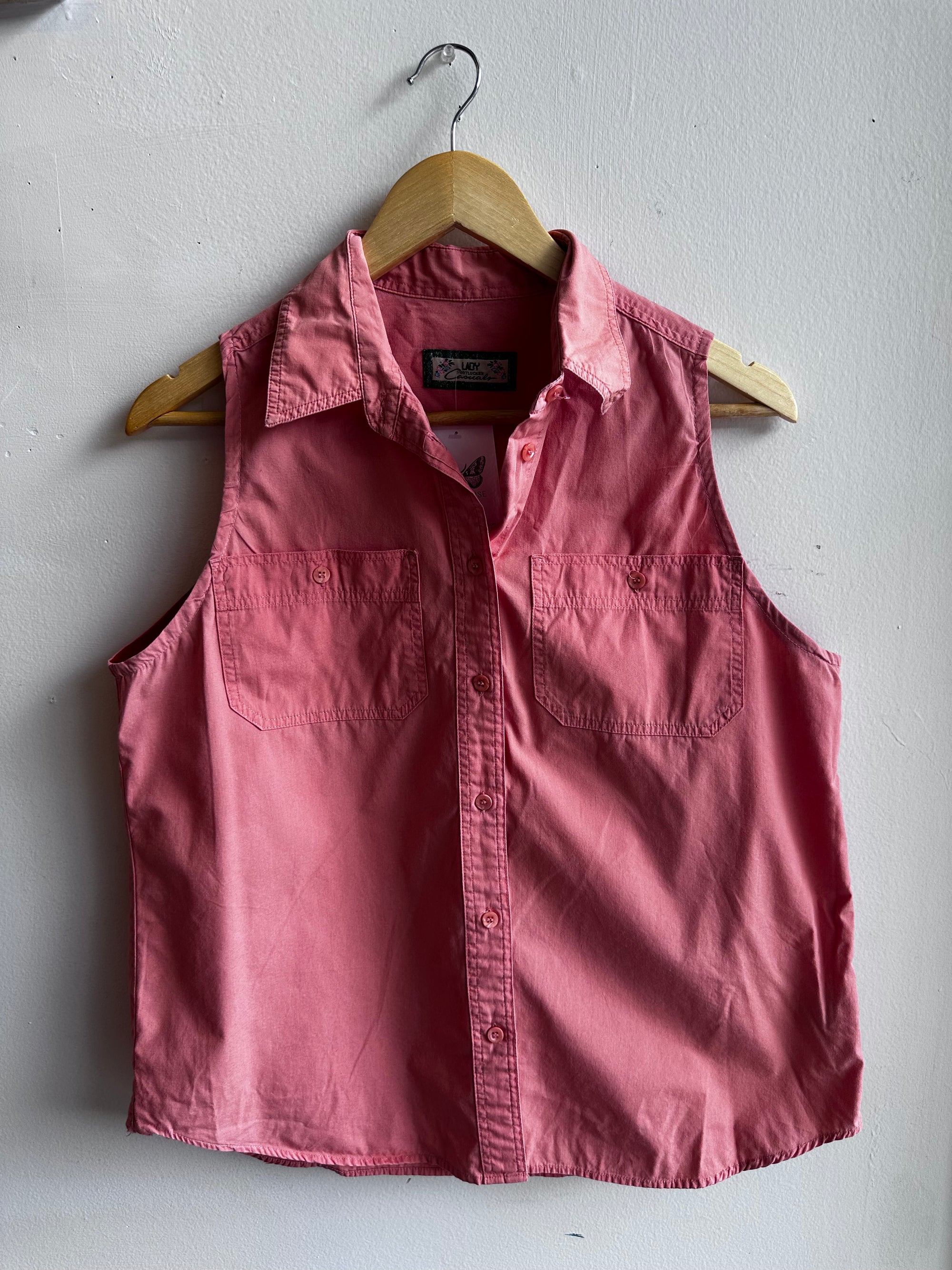 Vintage Lady Foot Locker Sleeveless Button-Up Shirt – Size Large
