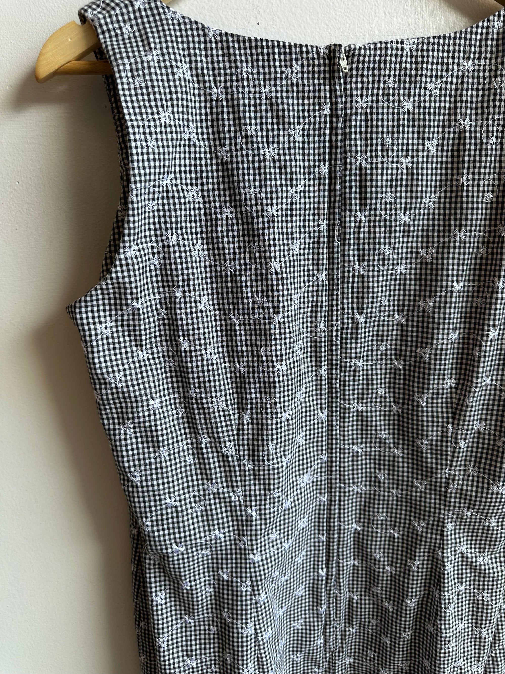 Vintage Dress Barn Gingham Sleeveless Shift Dress – Size 12
