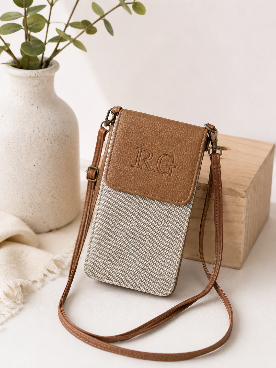 Minimalist Phone Crossbody Wallet