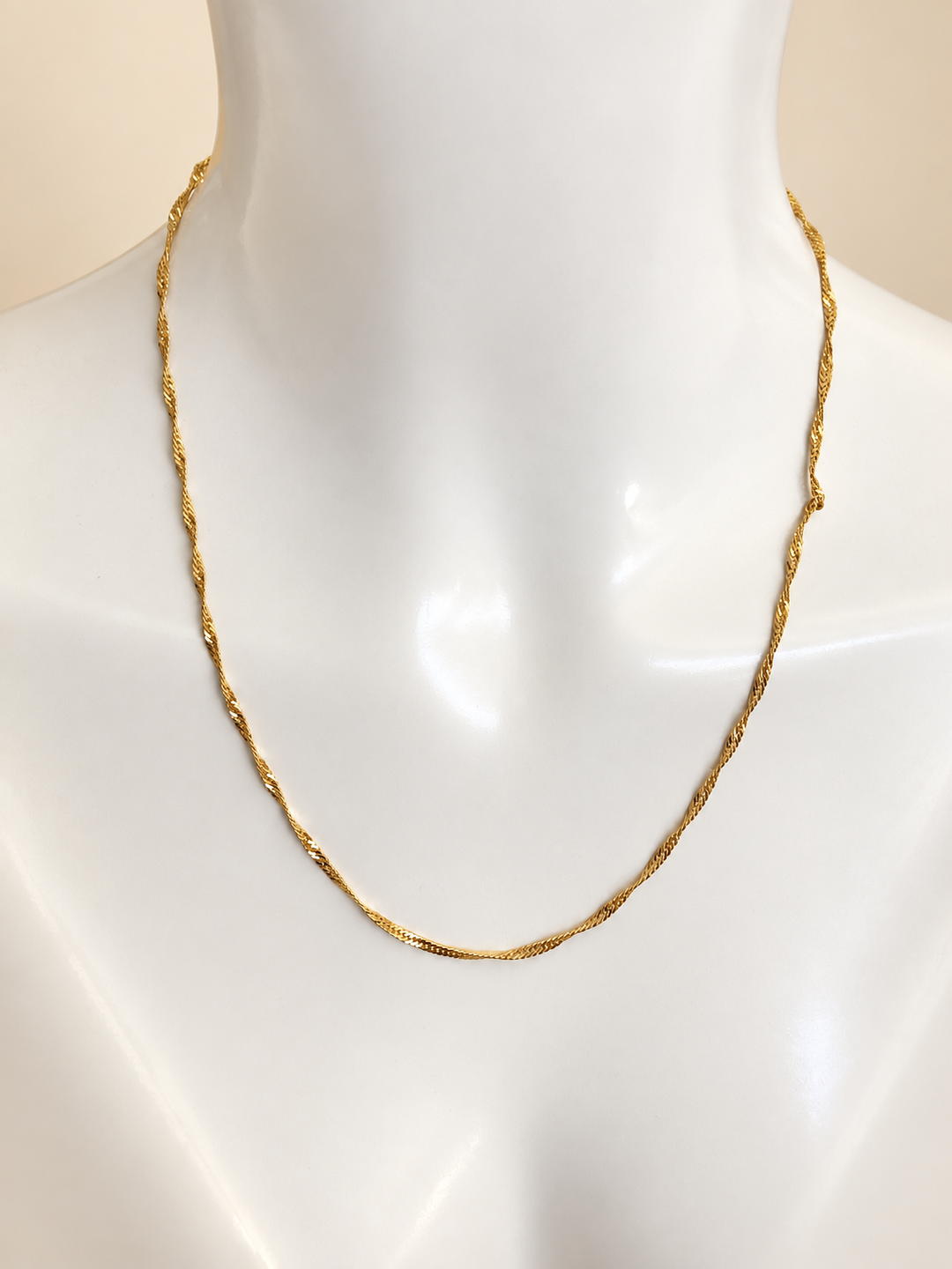 Twisted Chain- Standout Boutique