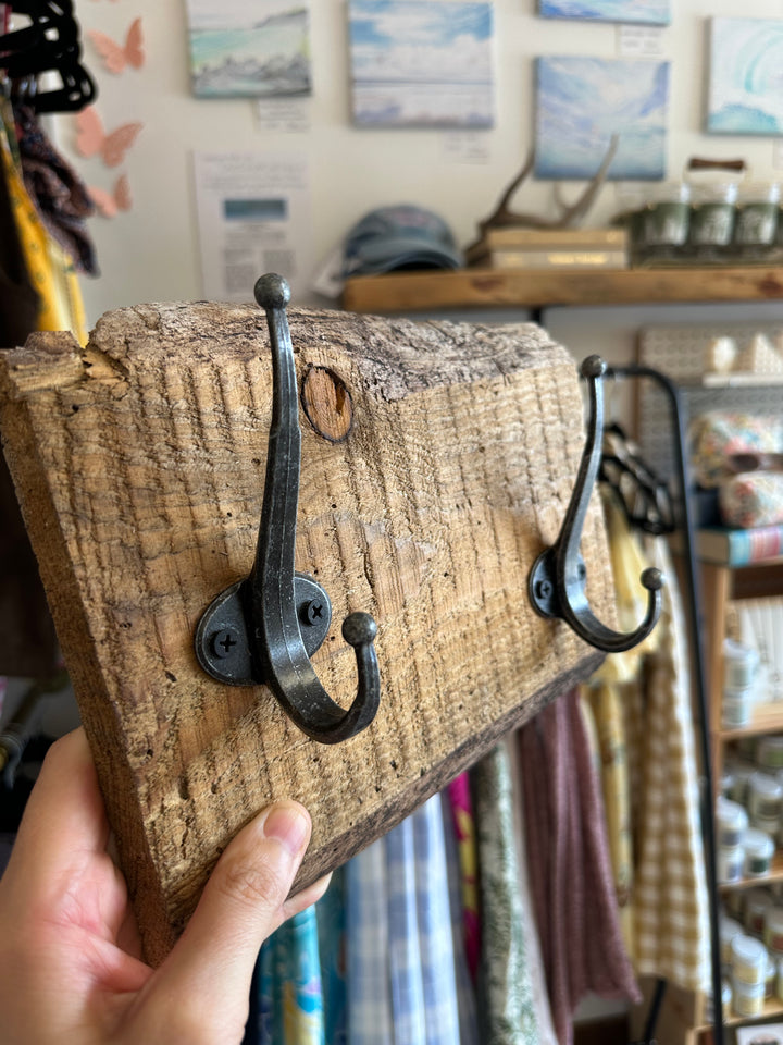 Papa’s Reclaimed Wood Double Hook Rack