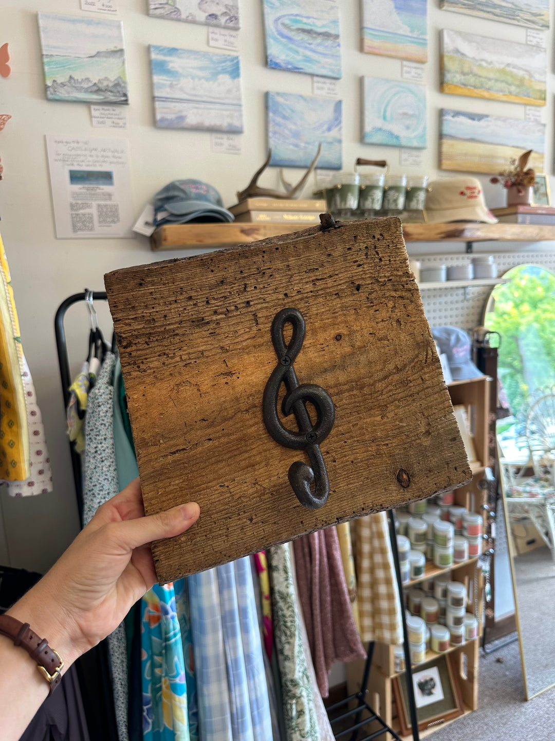 Papa’s Musical Note Hook Rack