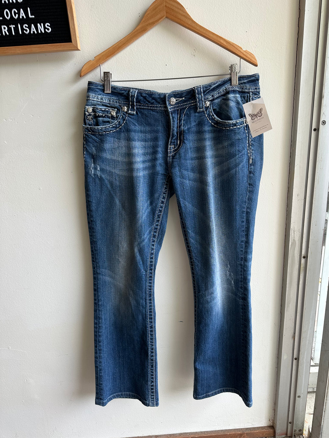 Vintage Miss Me Lowrise Bootcut Jeans – Rhinestone Detail | Size 31