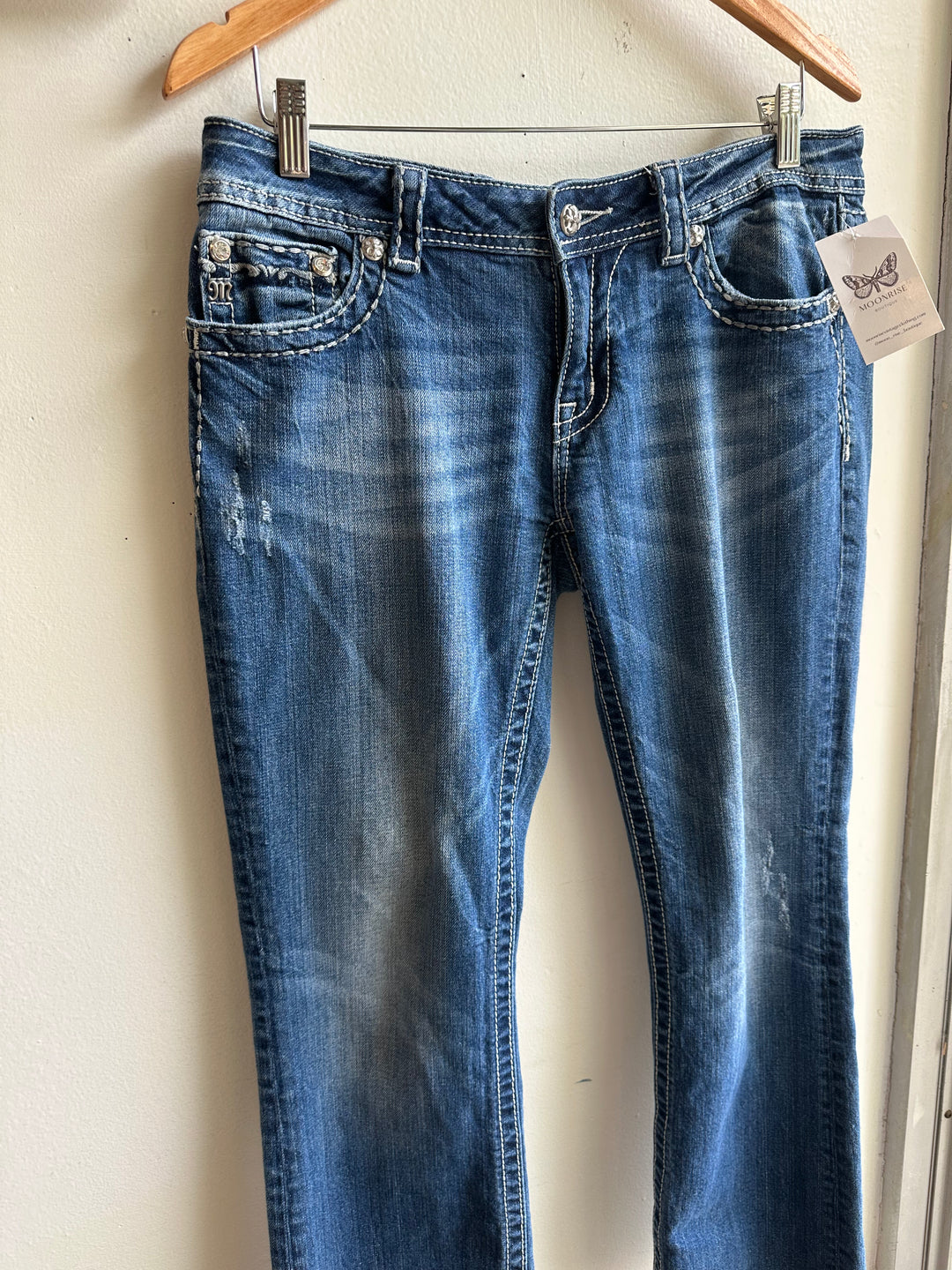 Vintage Miss Me Lowrise Bootcut Jeans – Rhinestone Detail | Size 31