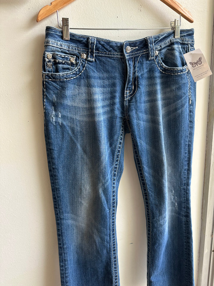 Vintage Miss Me Lowrise Bootcut Jeans – Rhinestone Detail | Size 31