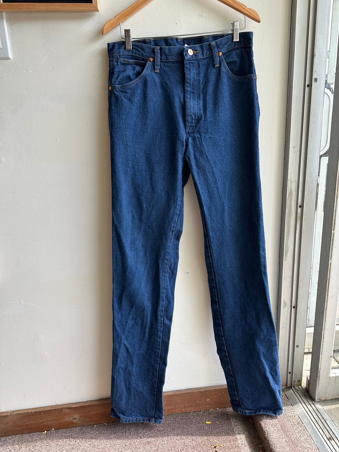 Vintage Wrangler Dark Wash Jeans – 31W x 38L