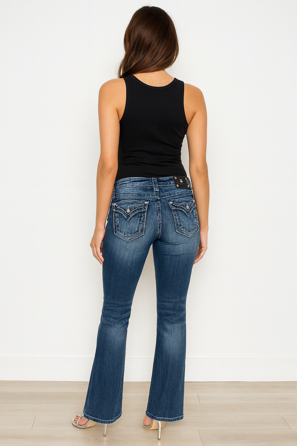 Vintage Miss Me Lowrise Bootcut Jeans – Rhinestone Detail | Size 31
