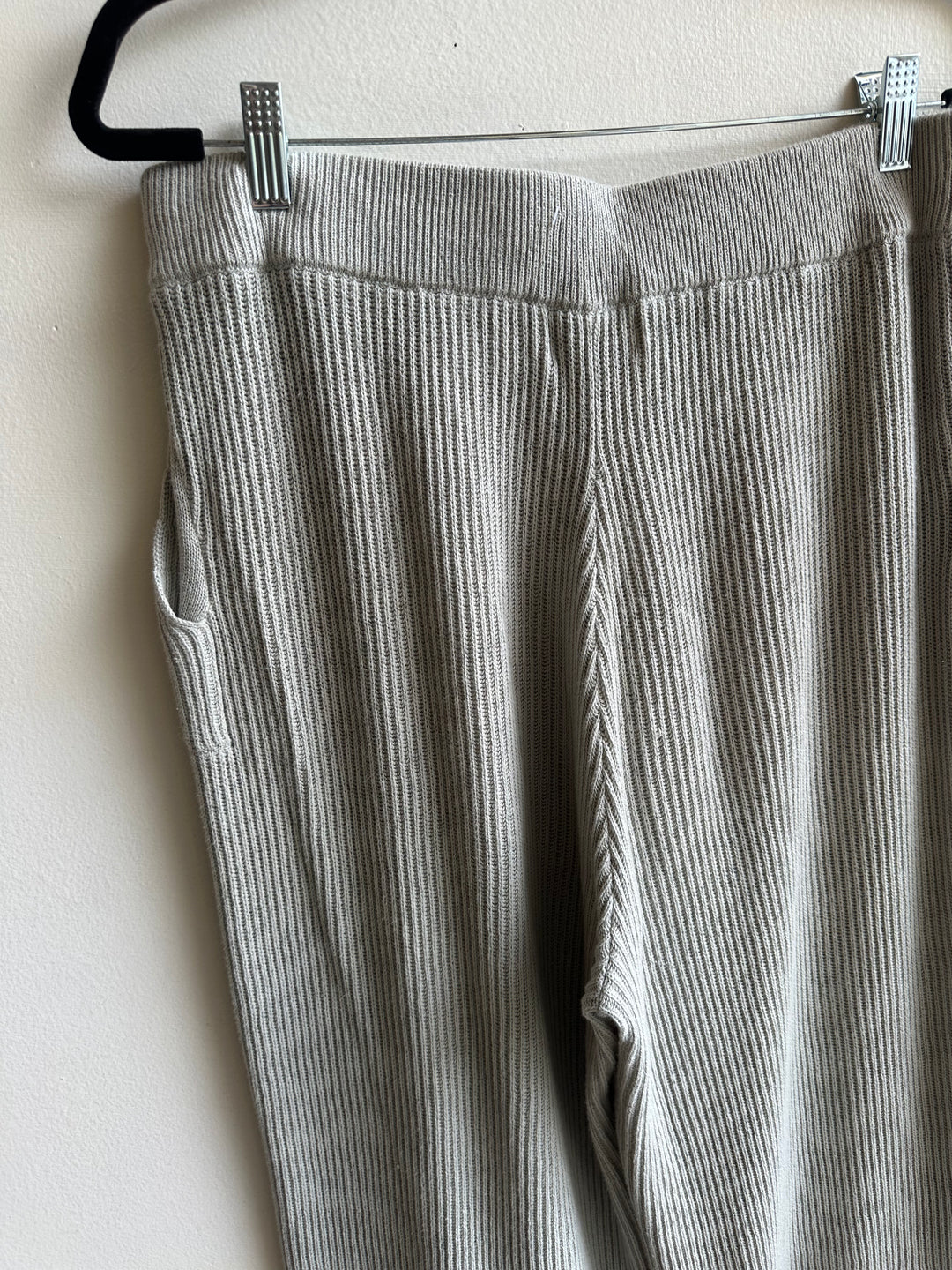By Together Ribbed Knit Wide-Leg Pants – Size Large
