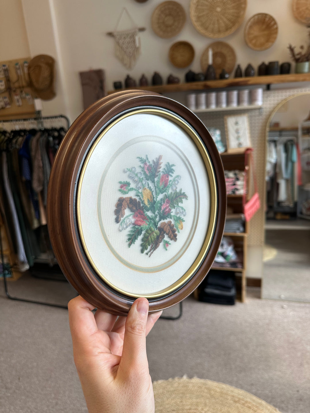 Vintage Round Framed Floral Embroidery Wall Art