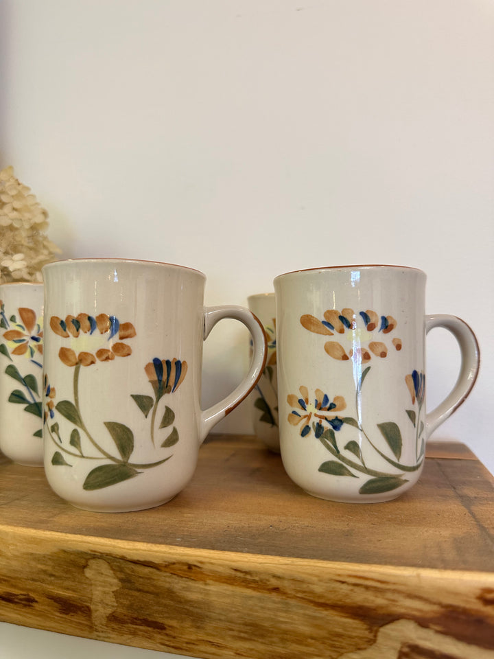Vintage Cream + Floral Set of 4 Coffee Mugs
