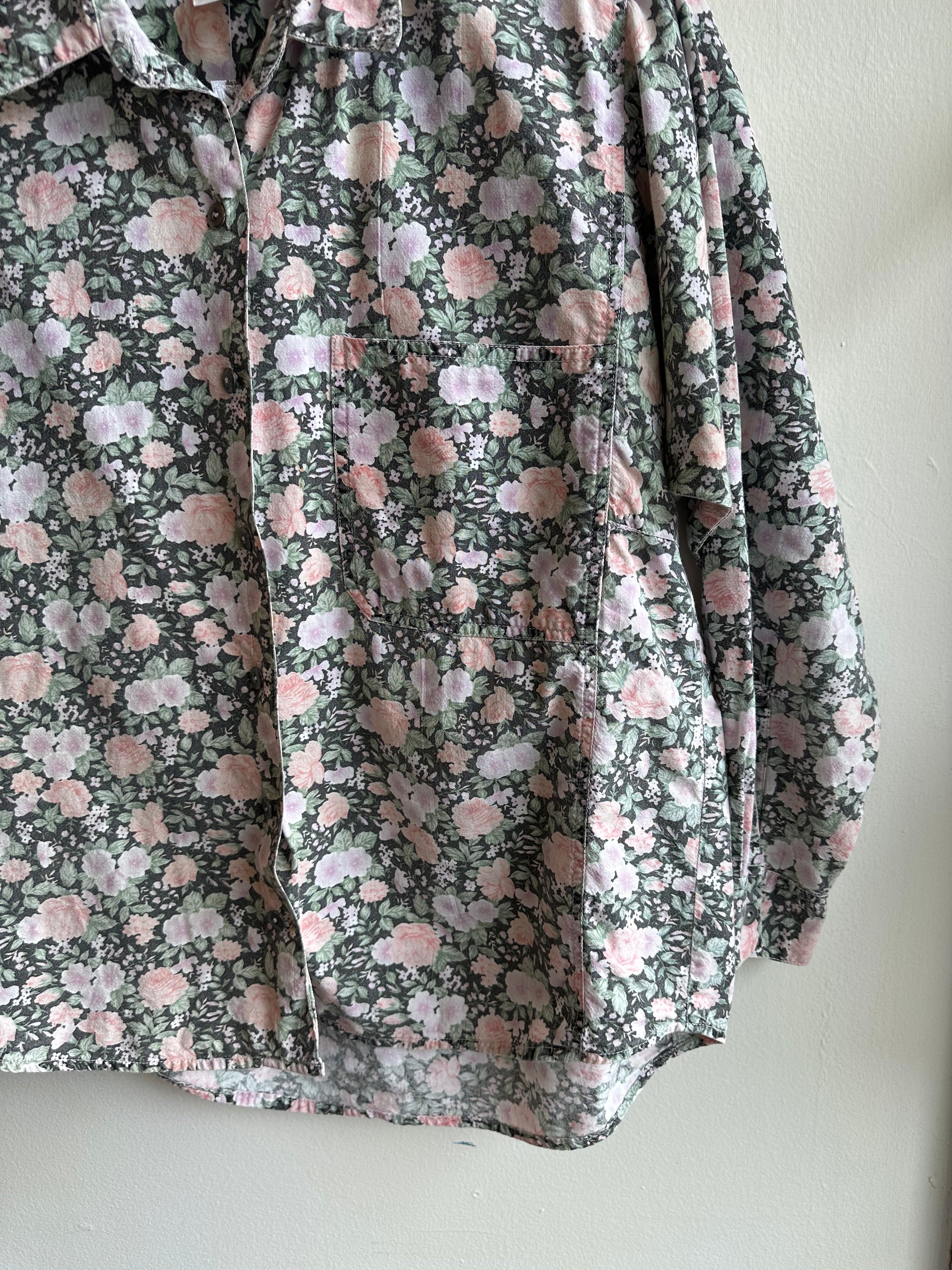 Vintage 80s Pastel Floral Cotton Button Up Long Sleeve Top