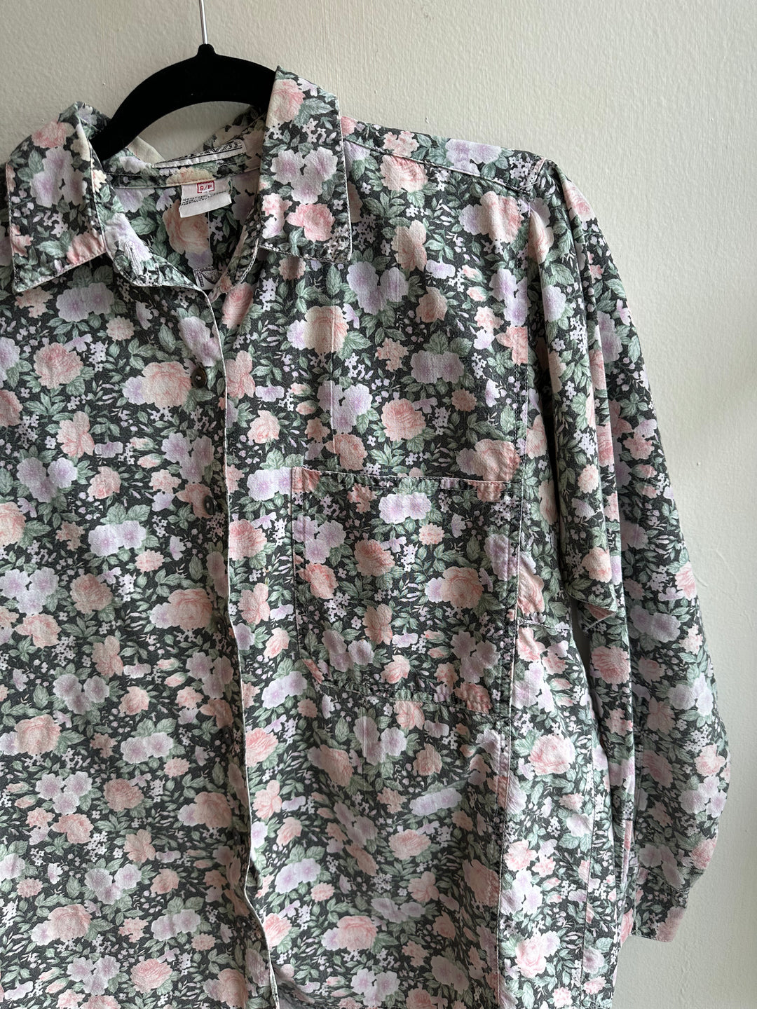 Vintage 80s Pastel Floral Cotton Button Up Long Sleeve Top