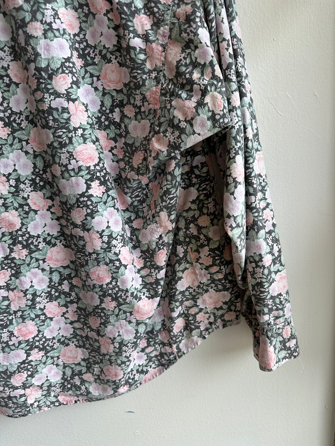 Vintage 80s Pastel Floral Cotton Button Up Long Sleeve Top