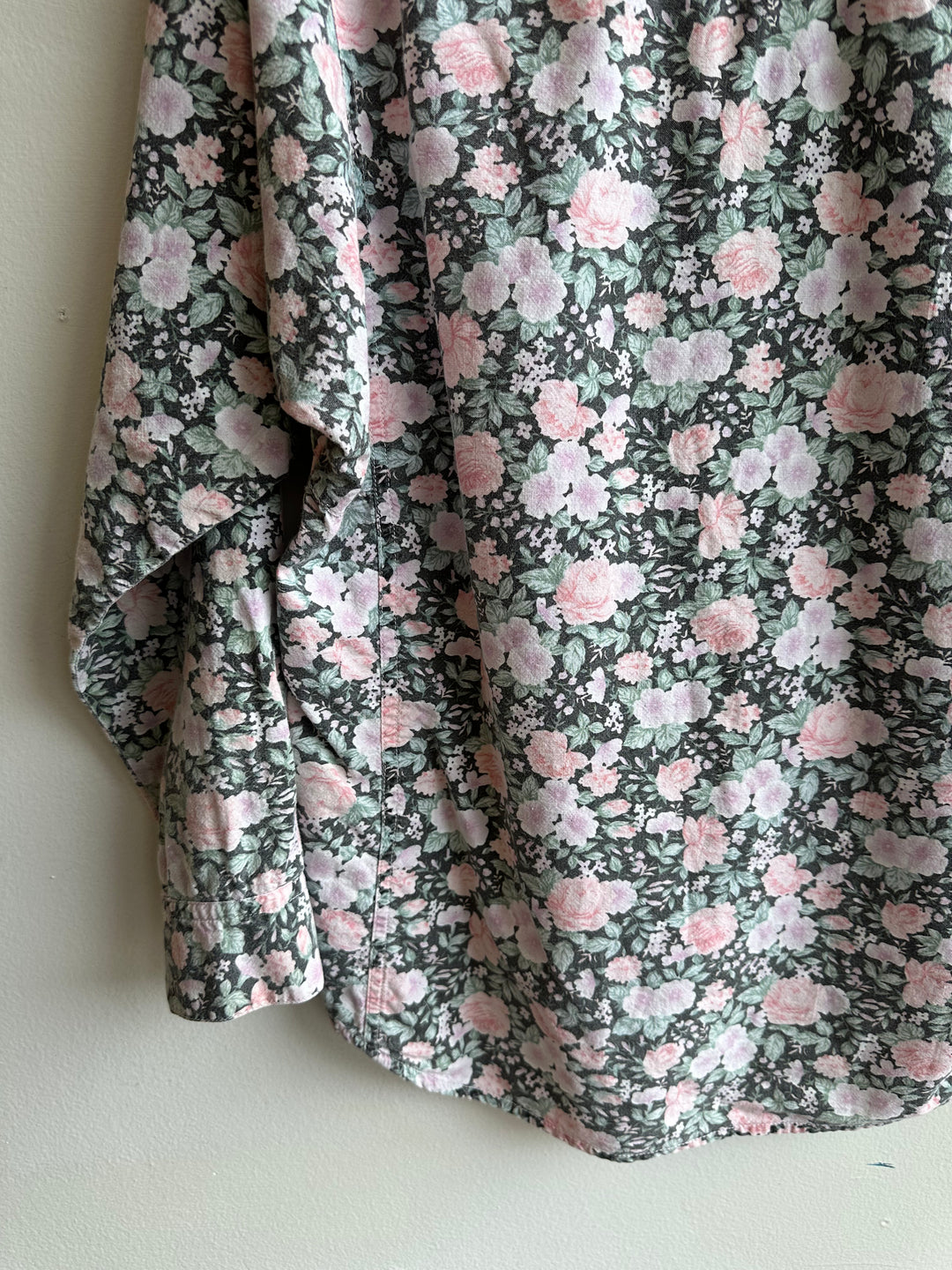 Vintage 80s Pastel Floral Cotton Button Up Long Sleeve Top