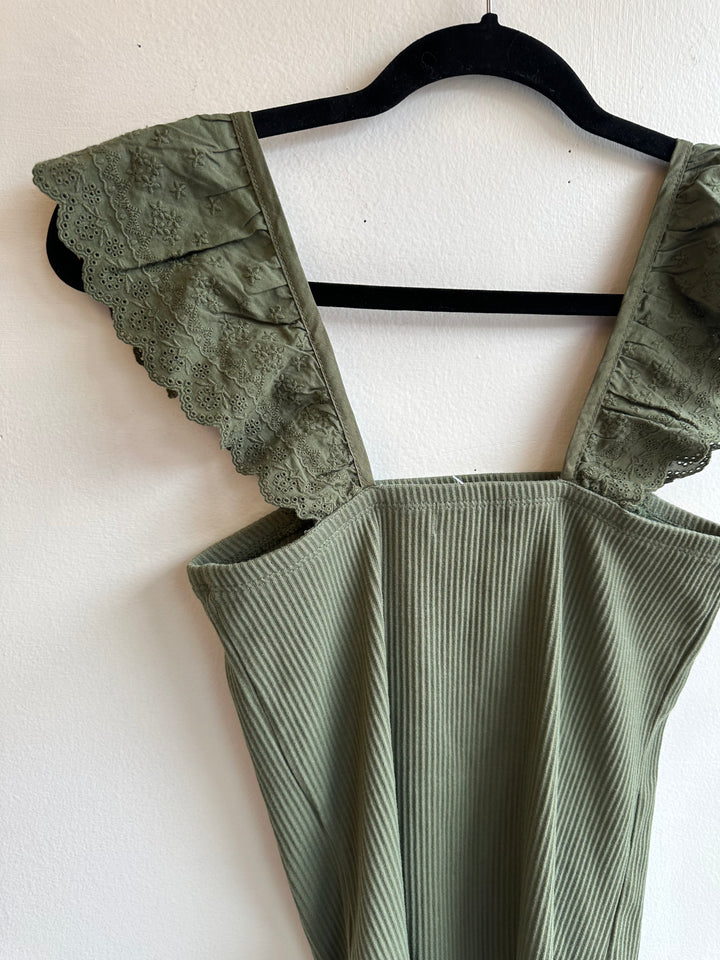 GAP Green Tank Top With Ruffle Eyelet Straps | Size Small | New With Tags
